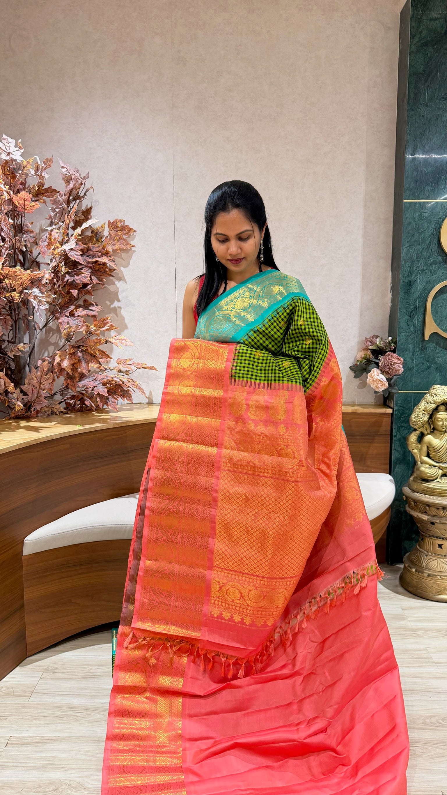 Handloom gadwal pattu