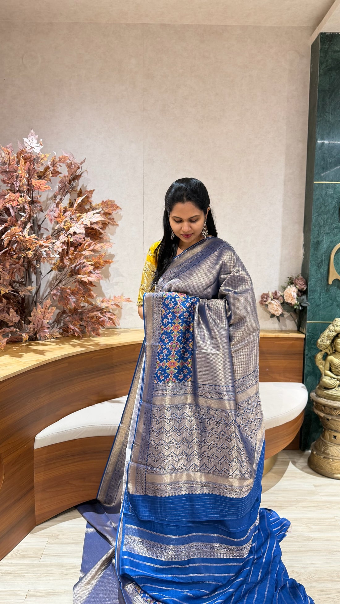 Banaras Tissue patola blue