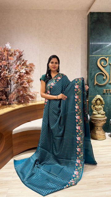 ￼ tussar embroidery
