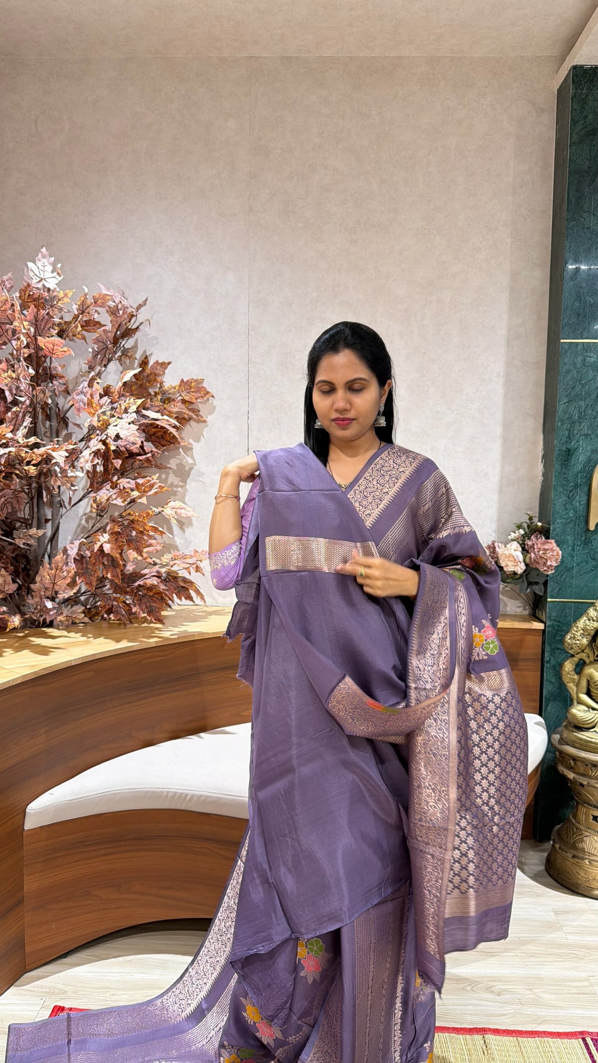 Russian silk middle weaving