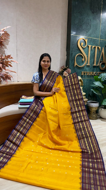 Handloom Gadwal pattu