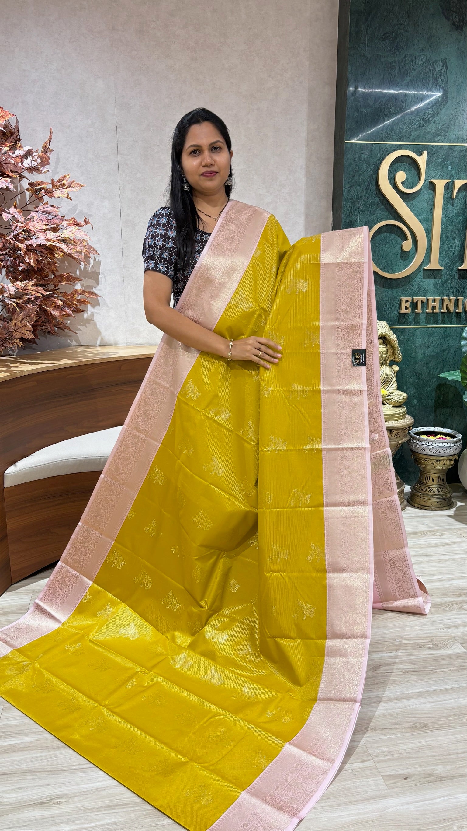 Semi Kanchi