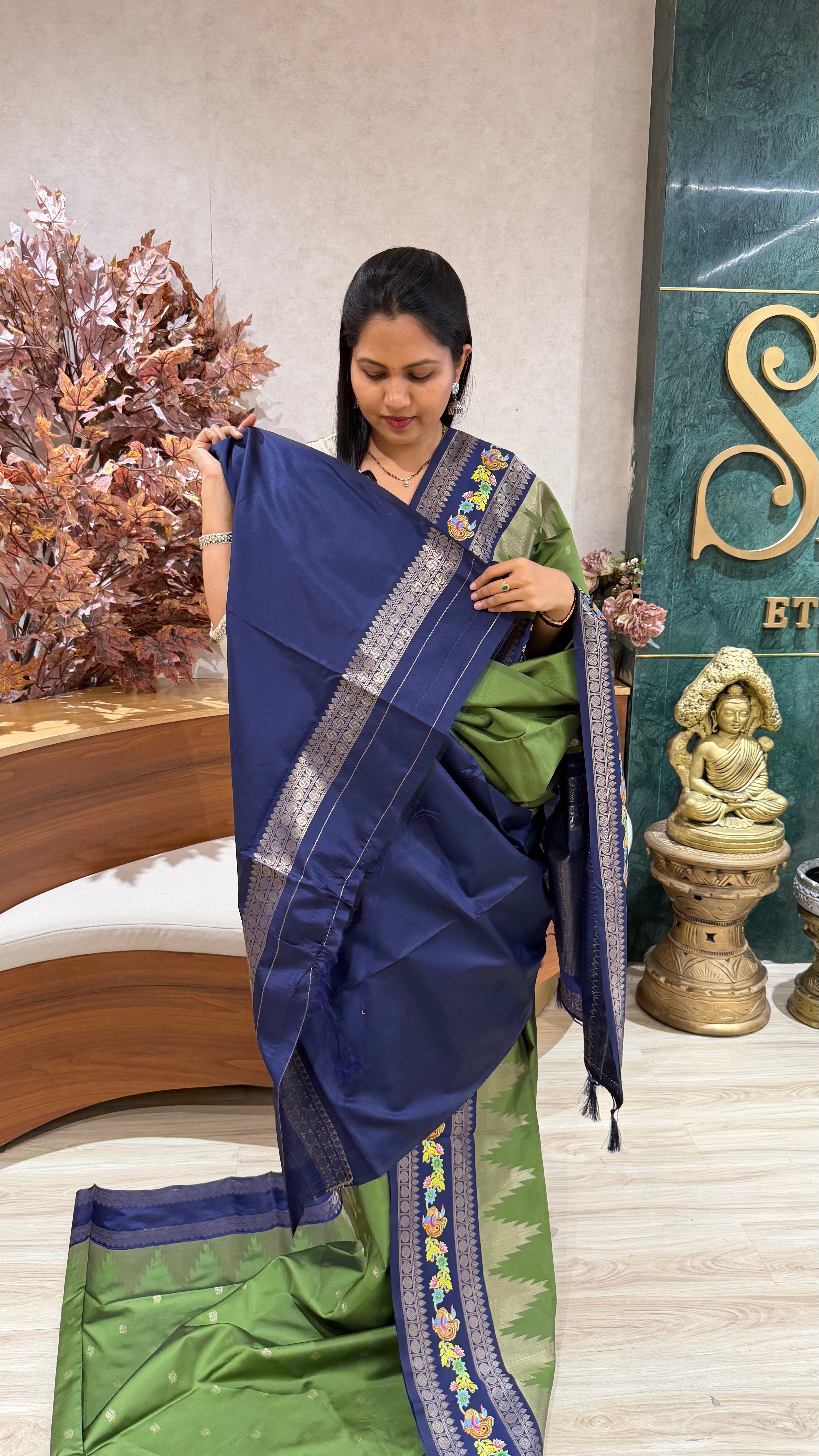 Fancy silk Tanjore print