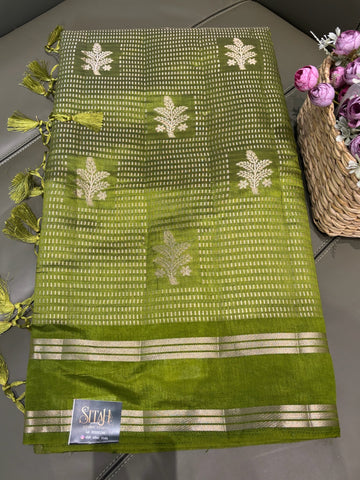 Fancy mango pattu mehendi green