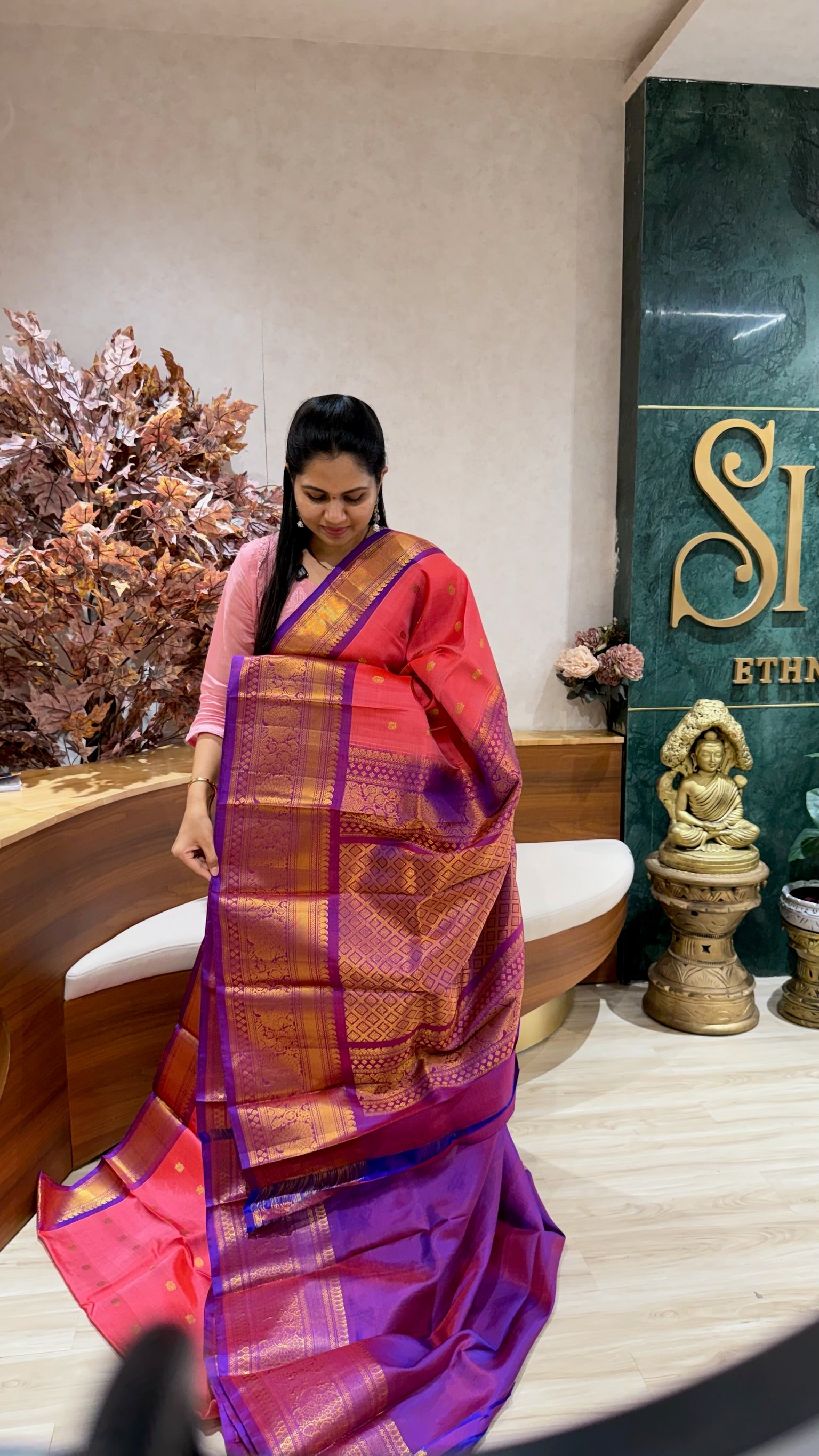 Handloom gadwal pattu