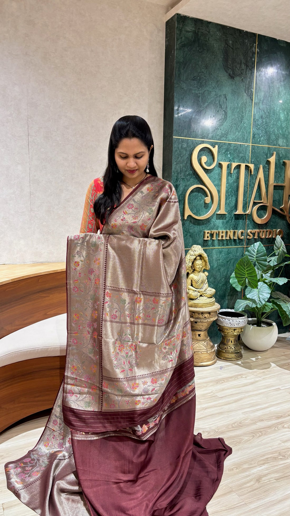 Tissue banaras floral paithani