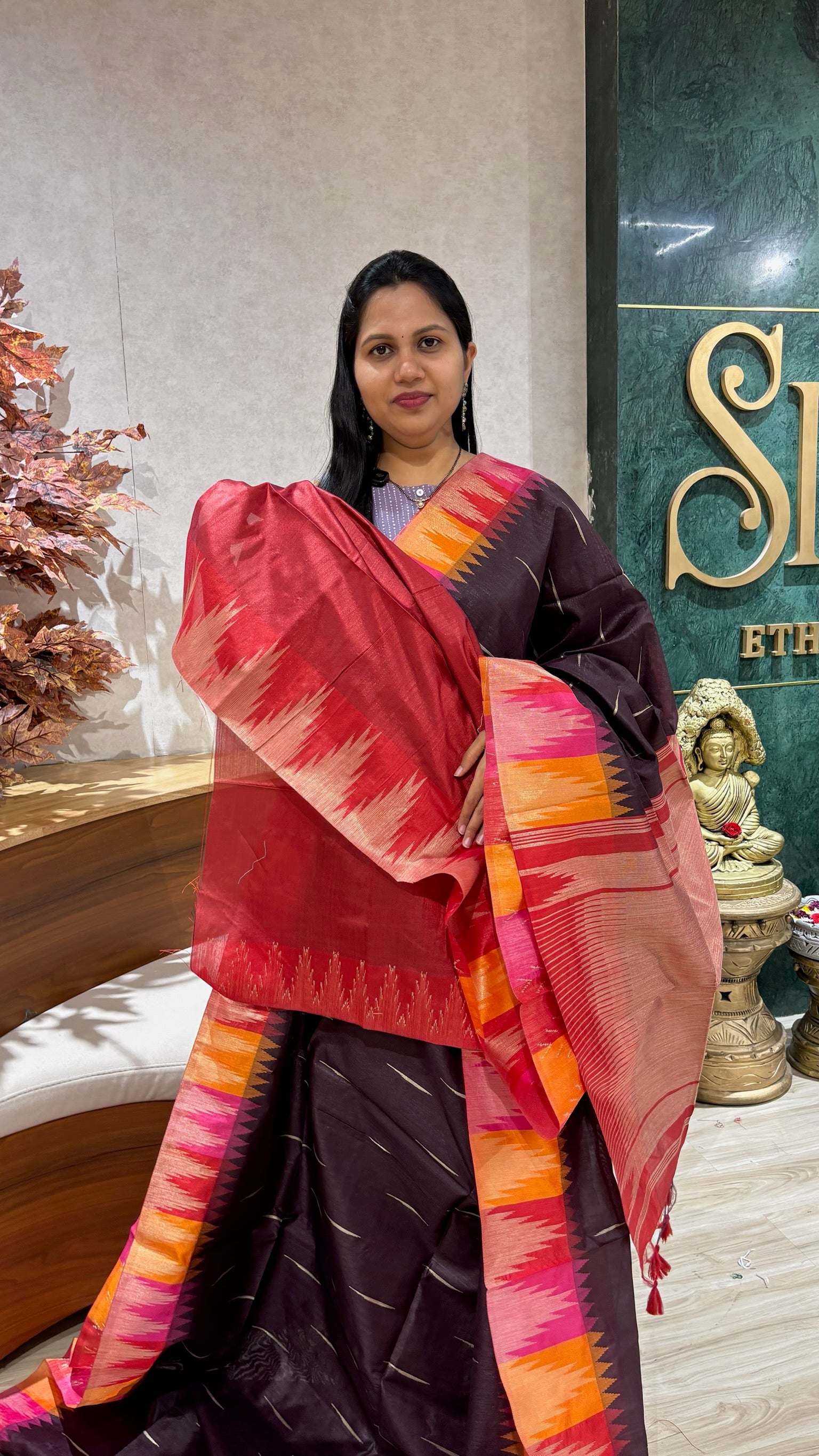 Fancy tussar temple border wine