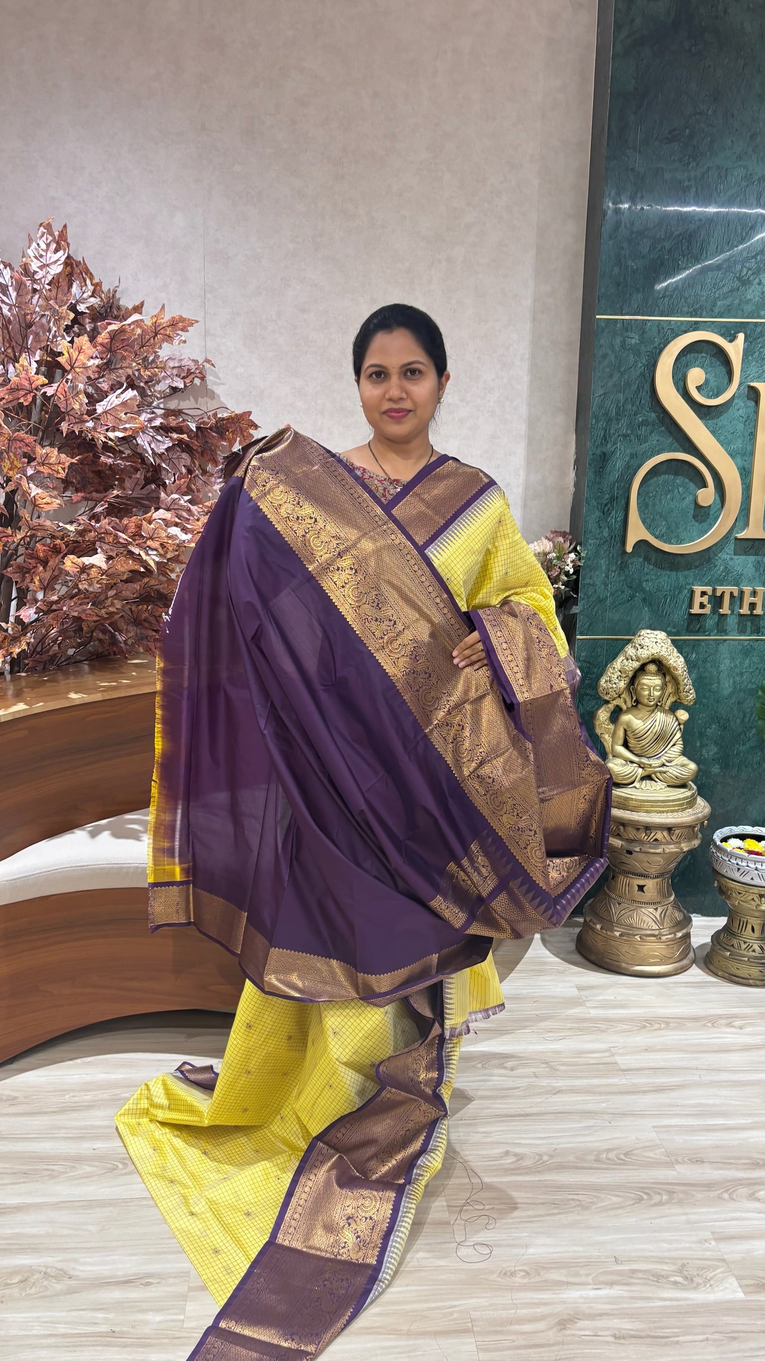 Semi Gadwal