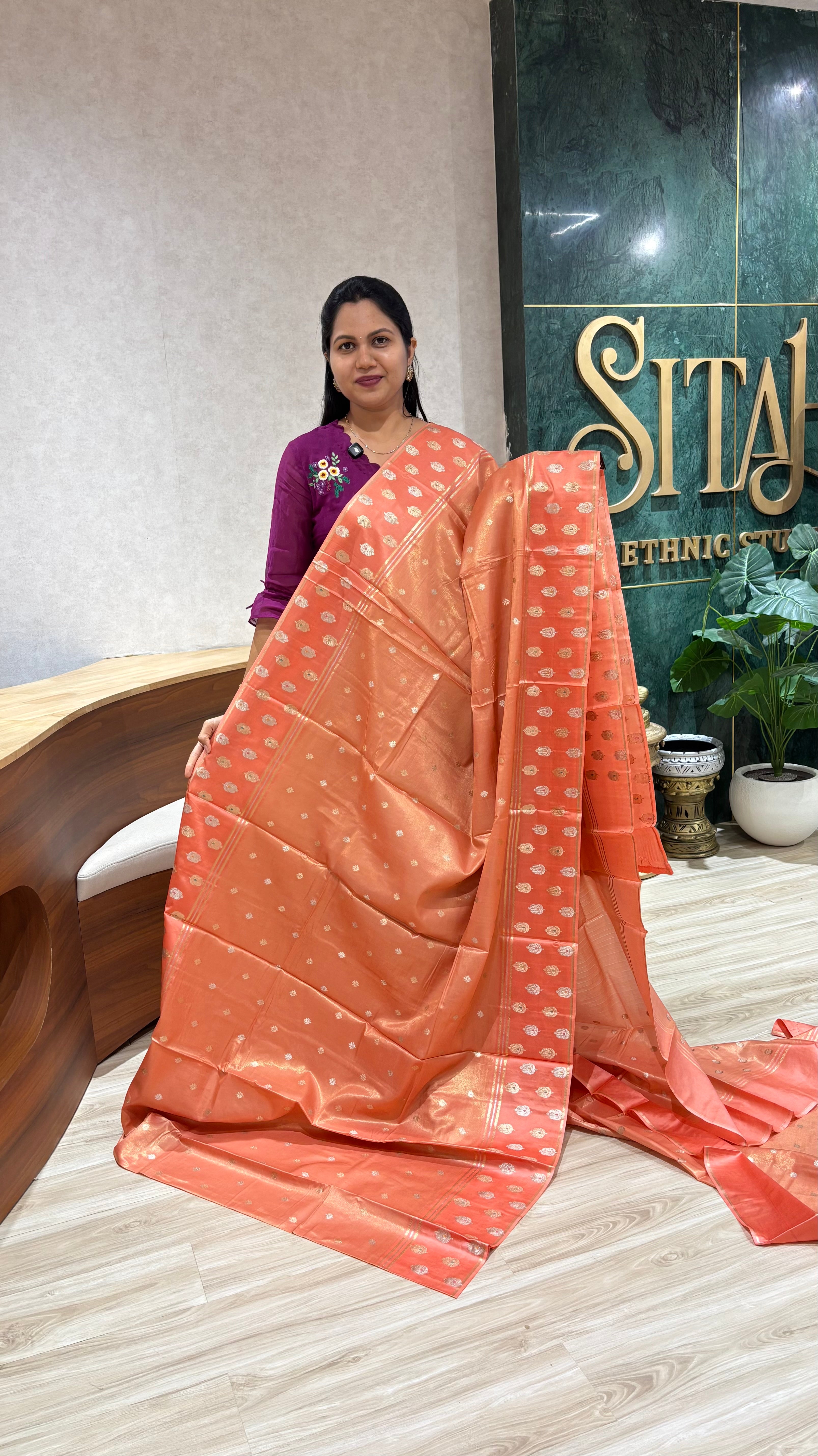 Tissue with mashru satin  border peach