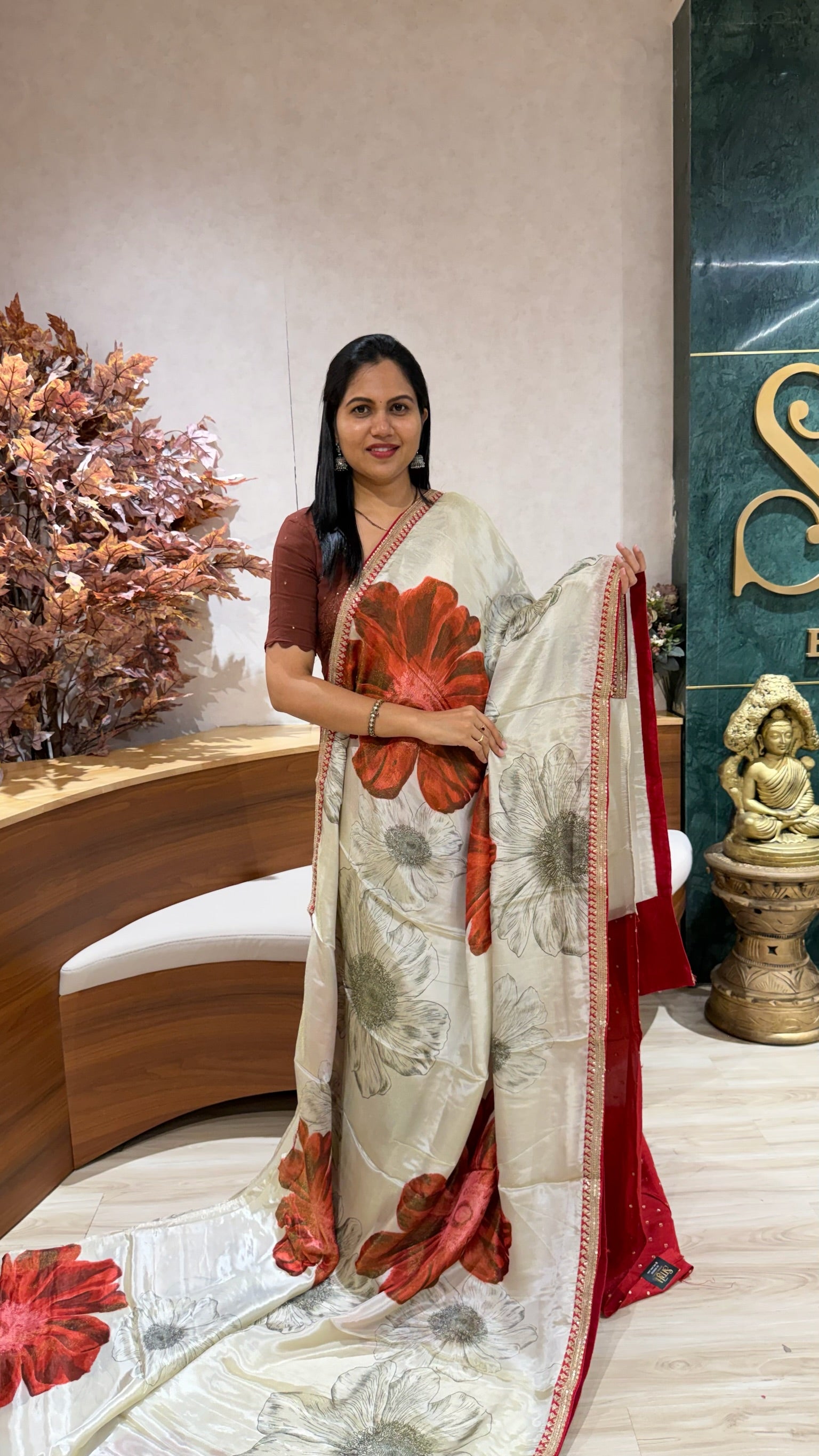 Tissue georgette red
