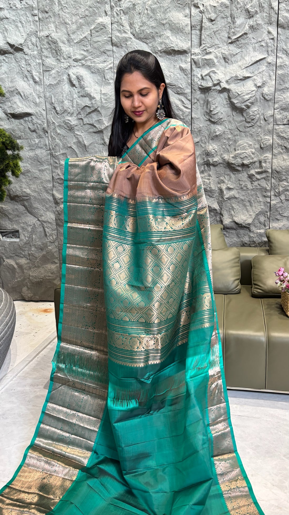 Handloom kanchi pattu chickoo