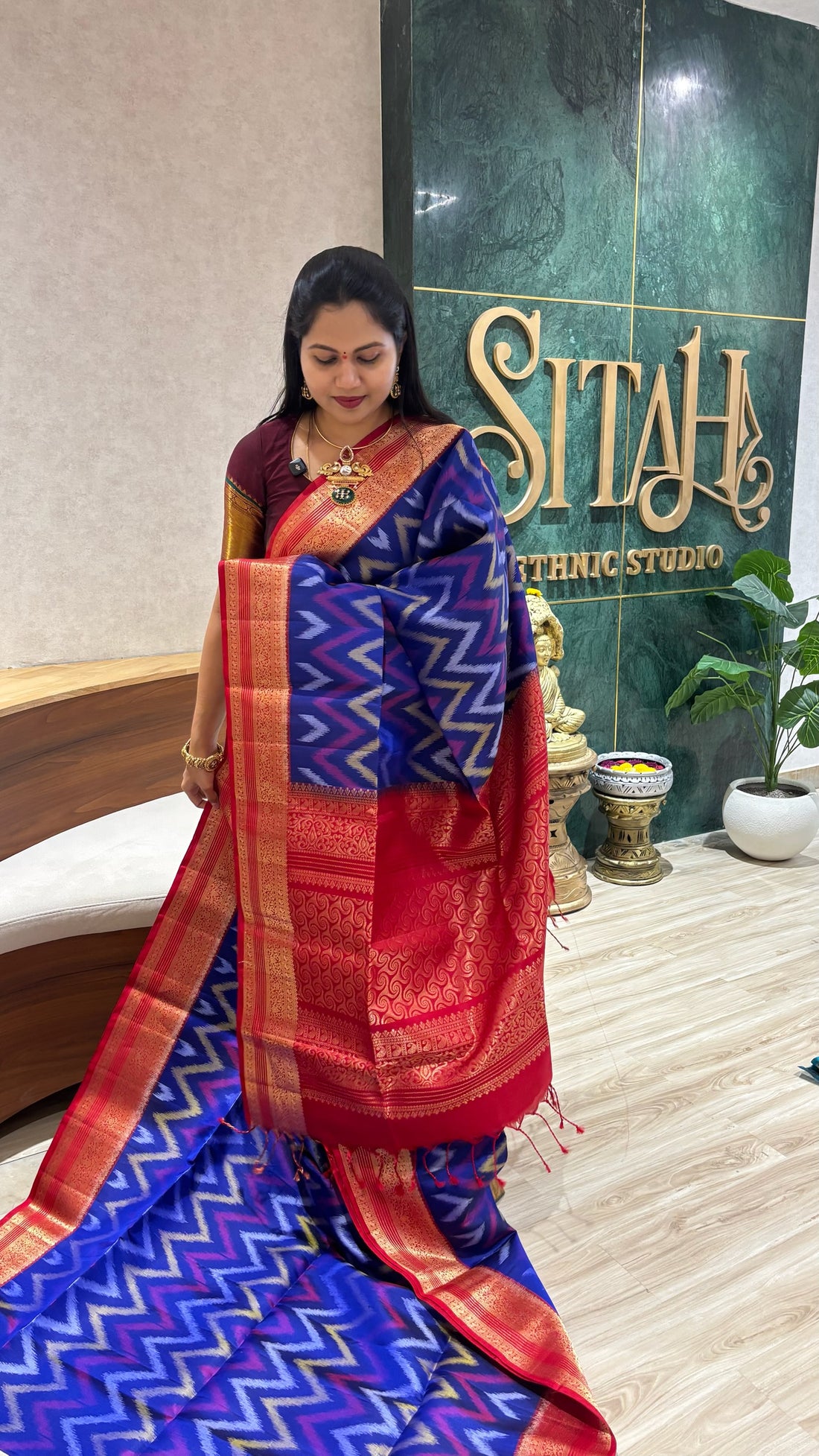 Handloom kanchi ikkat weave