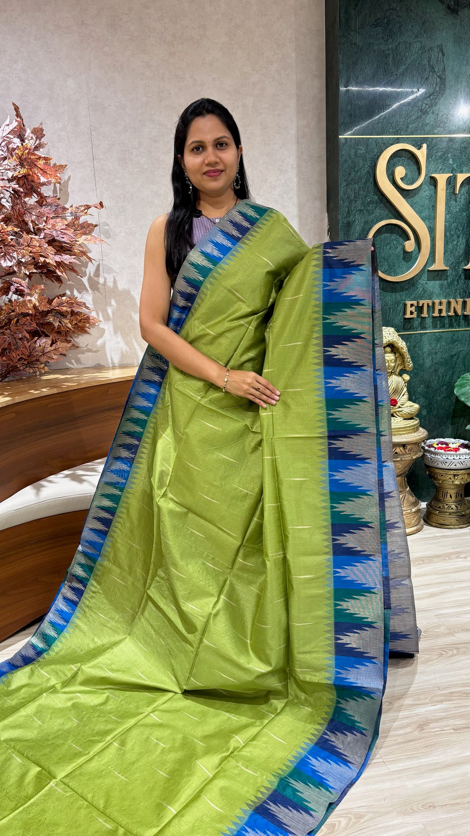 Fancy tussar temple border green