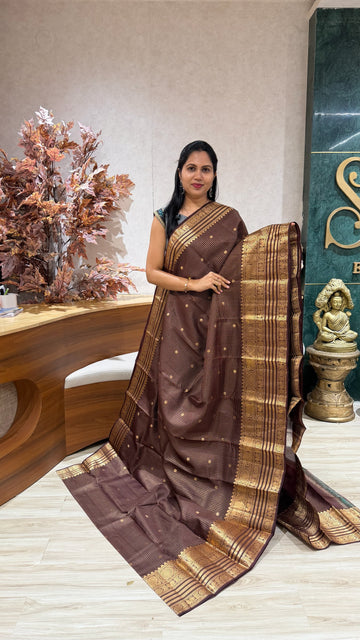 Light weight vintage Kanchi