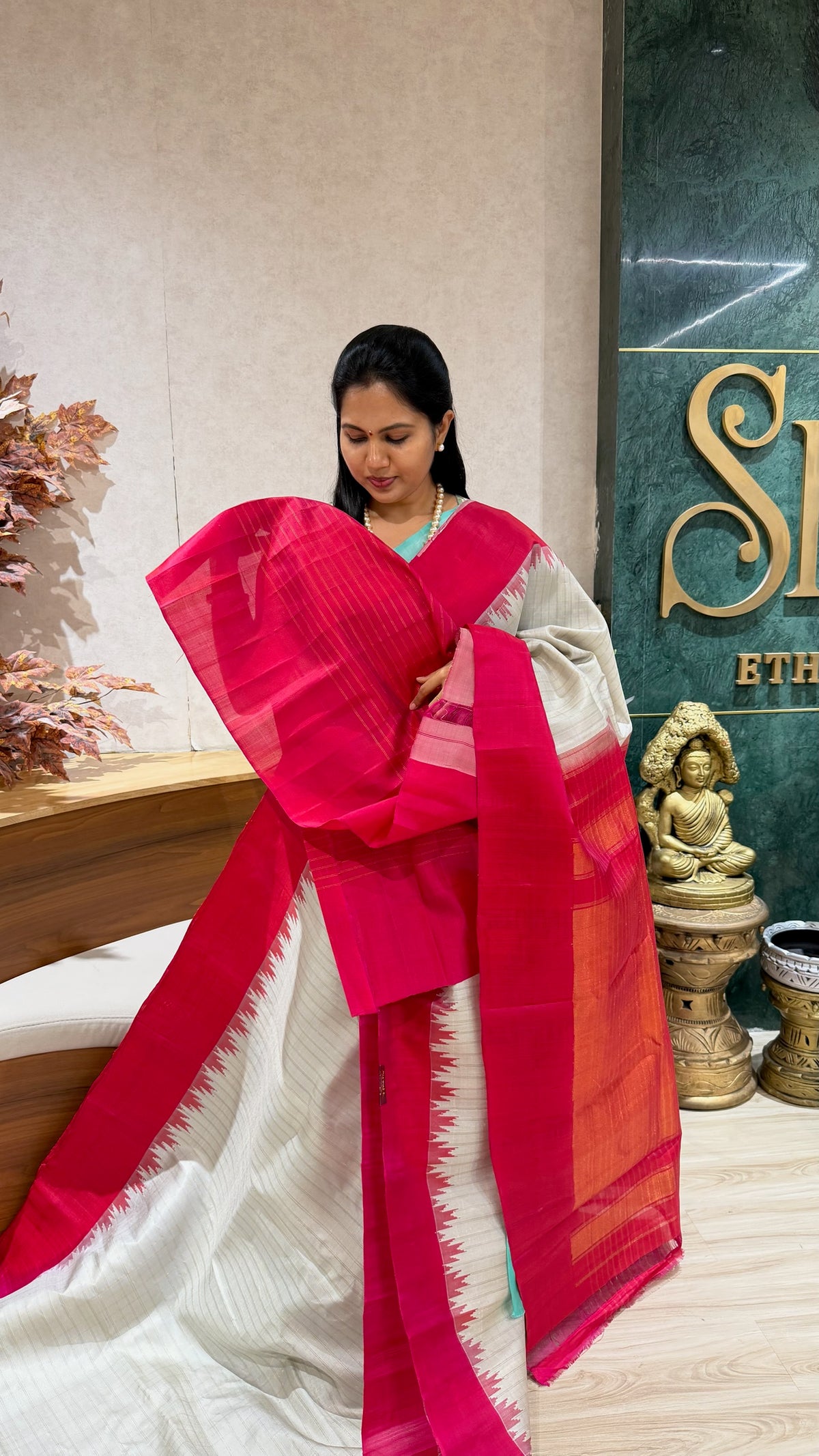 Handloom Gadwal pattu