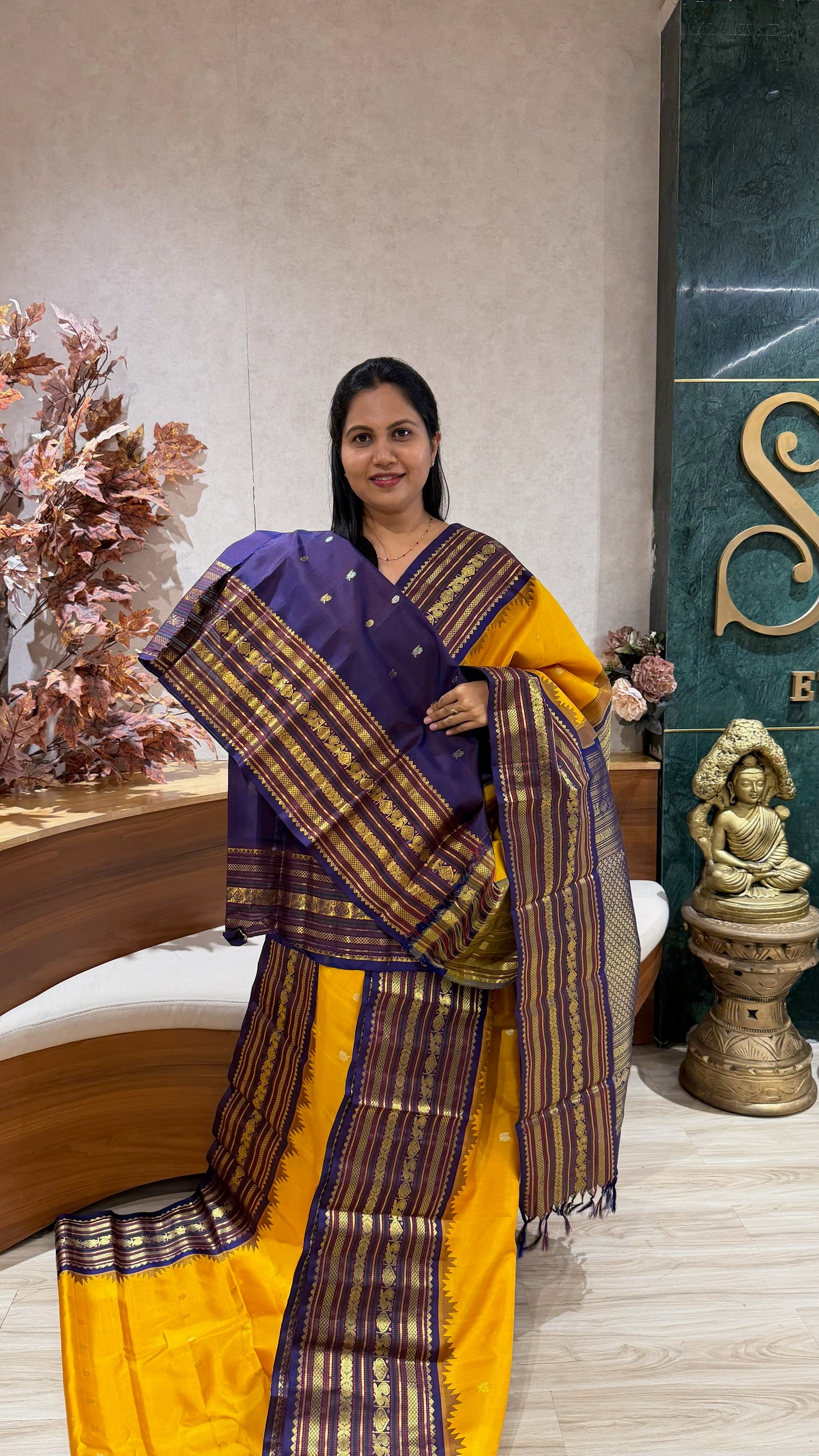 Handloom Gadwal pattu
