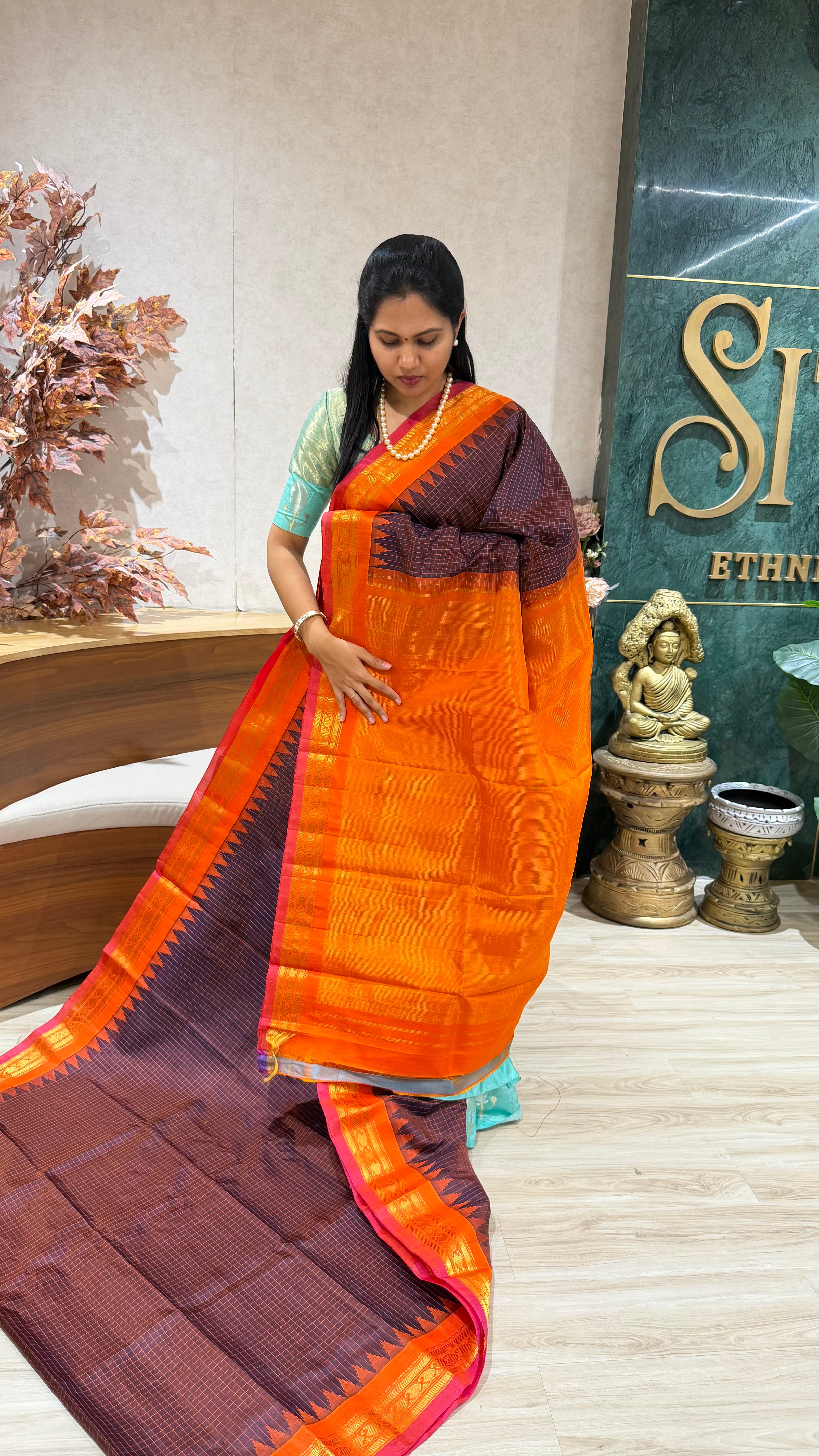 Handloom Gadwal pattu