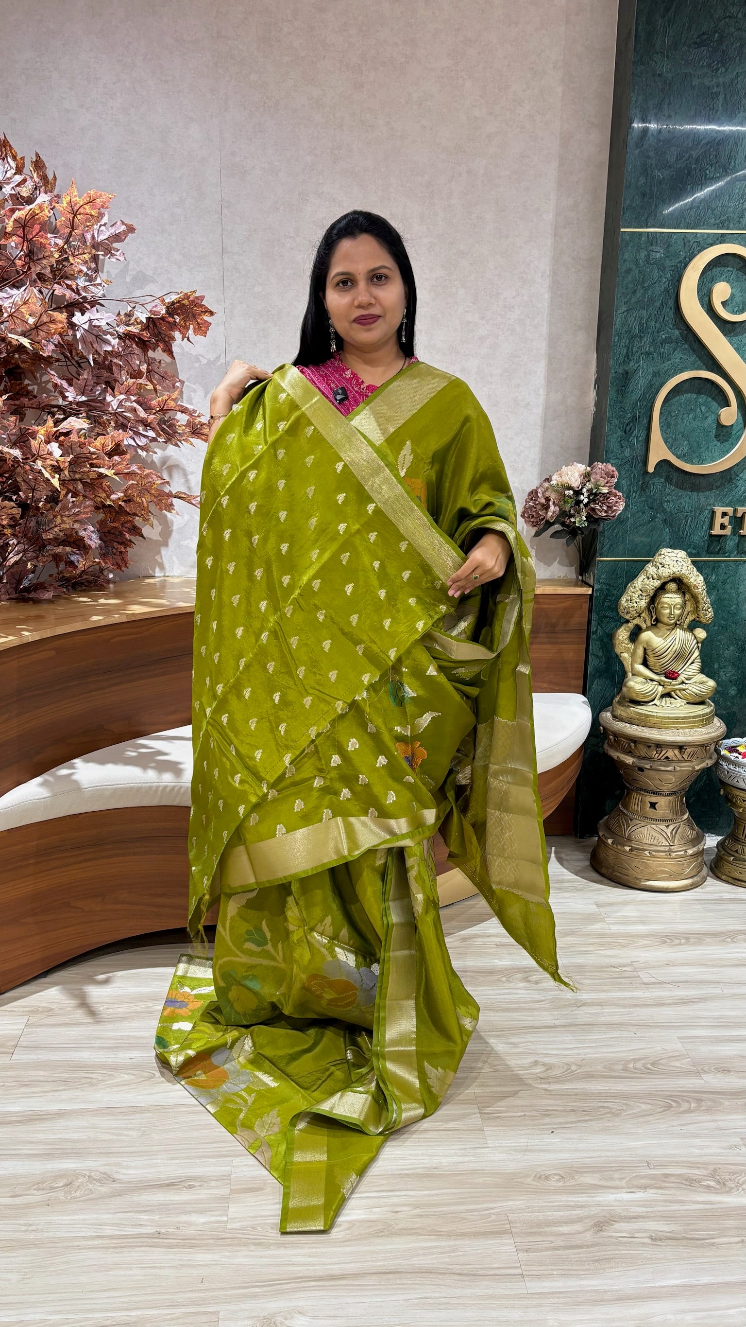Paper silk mehendi green