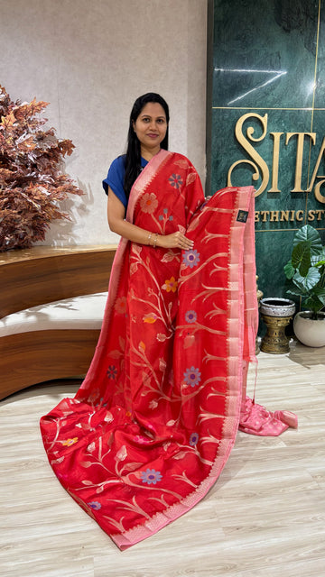 Banaras allover weaving