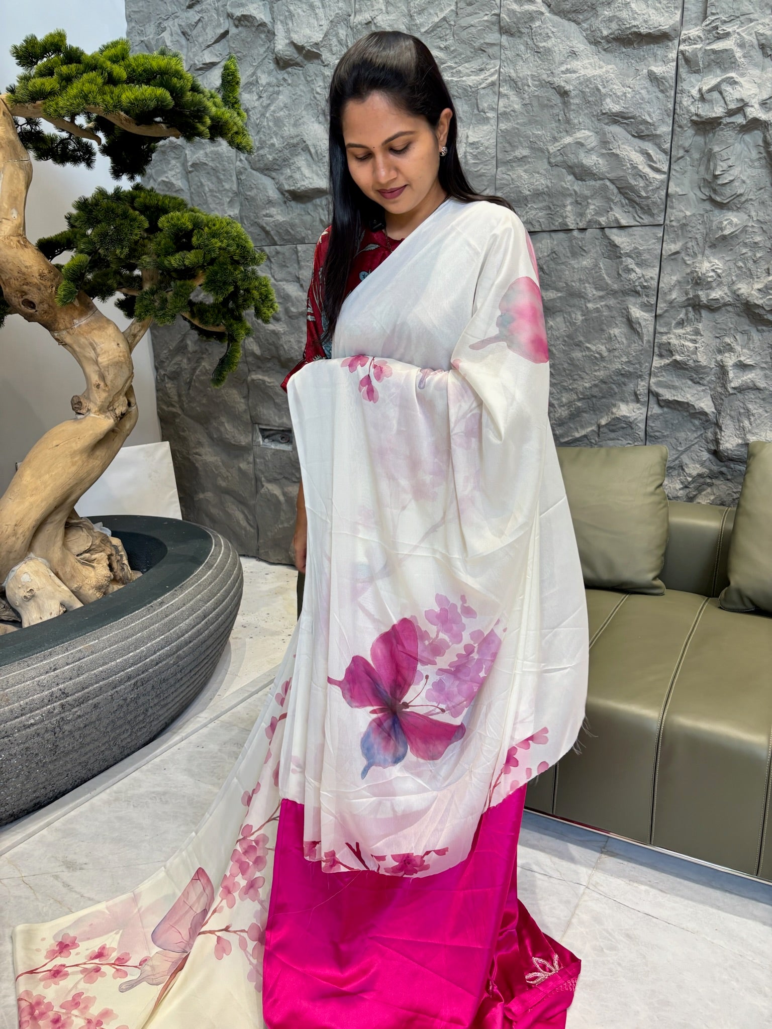 Pure georgette white-pink Jabili