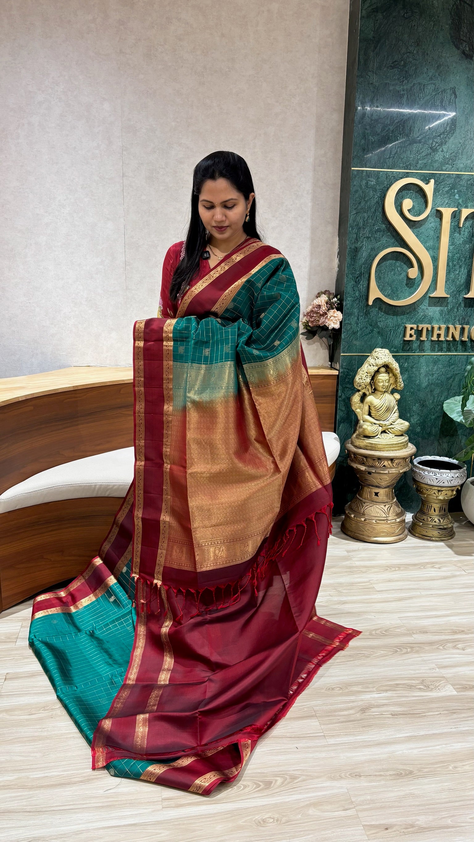 Light weight kanchi pattu