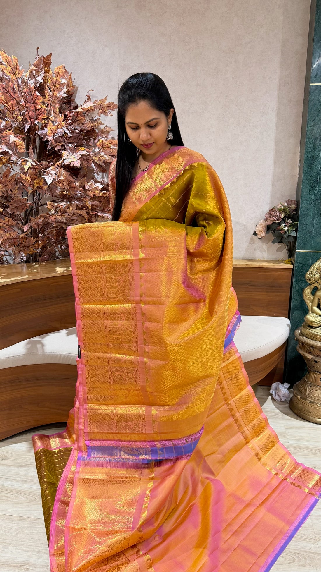 Handloom gadwal pattu