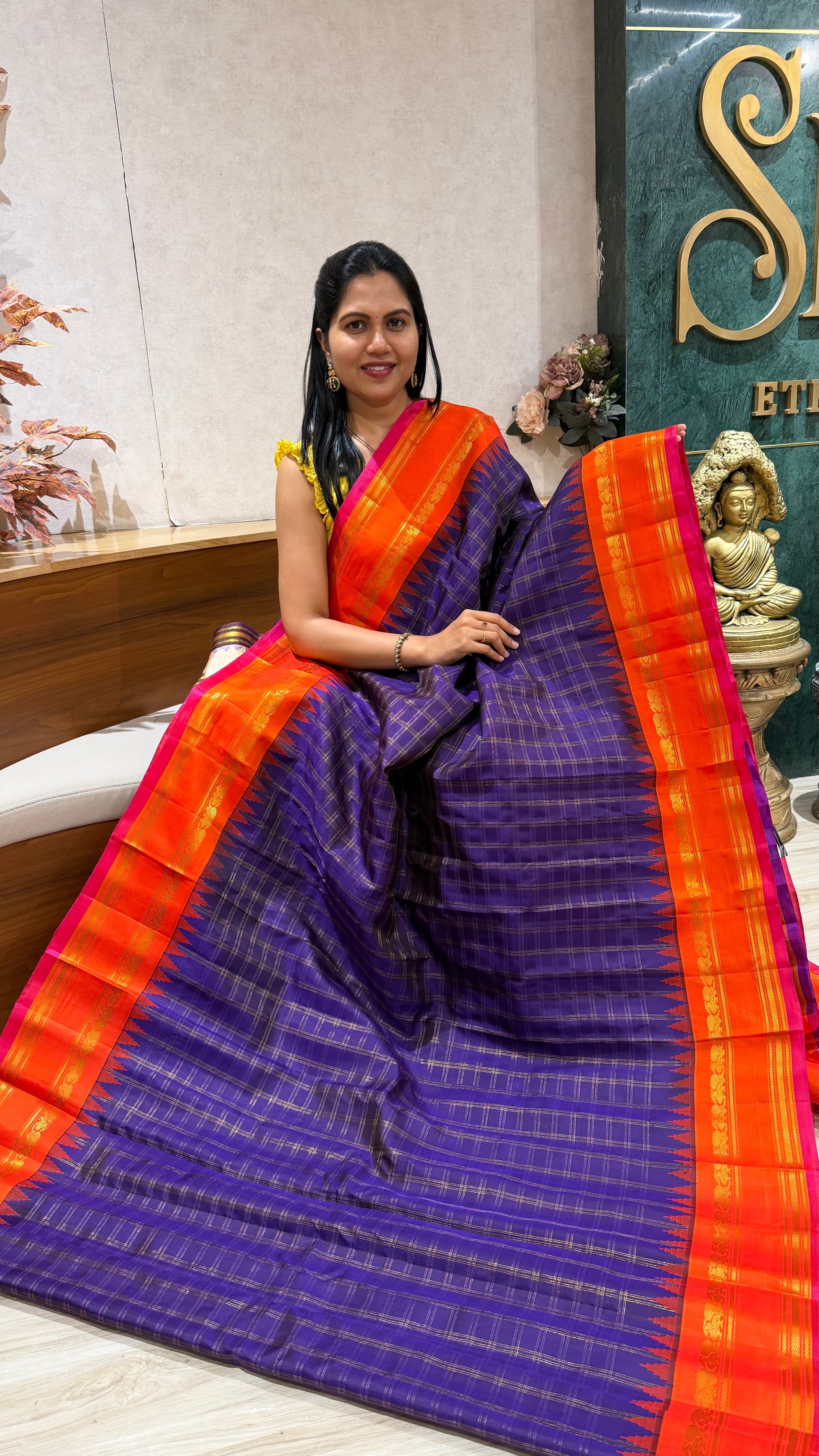 Handloom Gadwal pattu