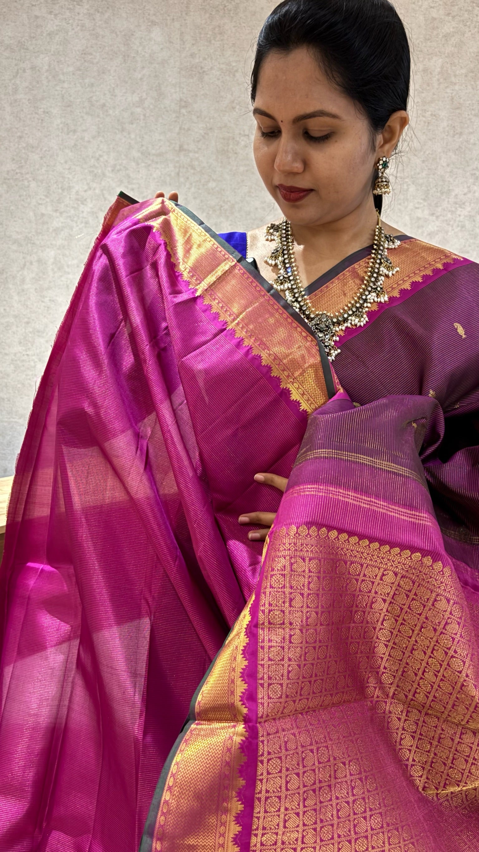 Handloom kanchi pattu wine