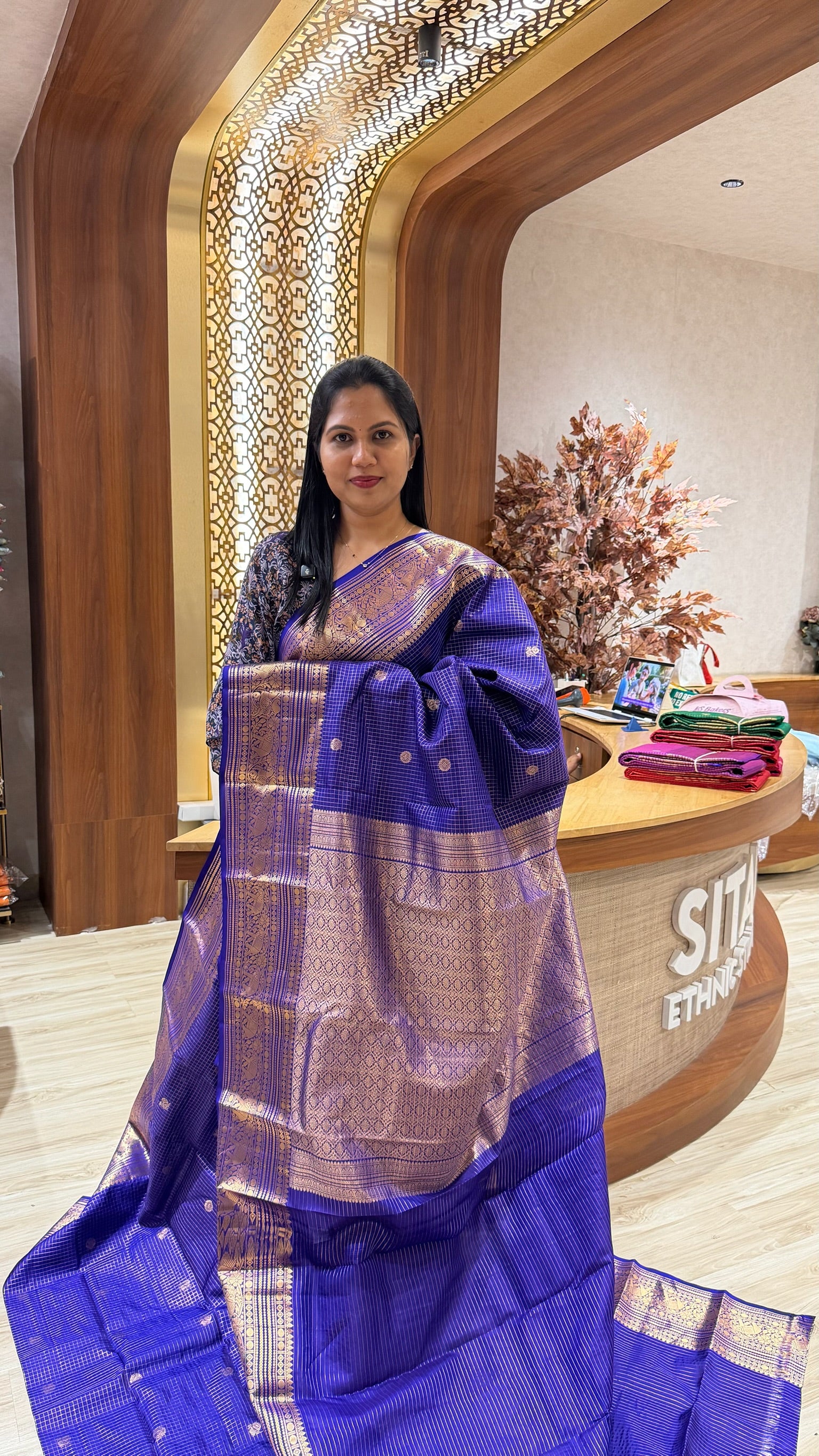 Light weight vintage Kanchi