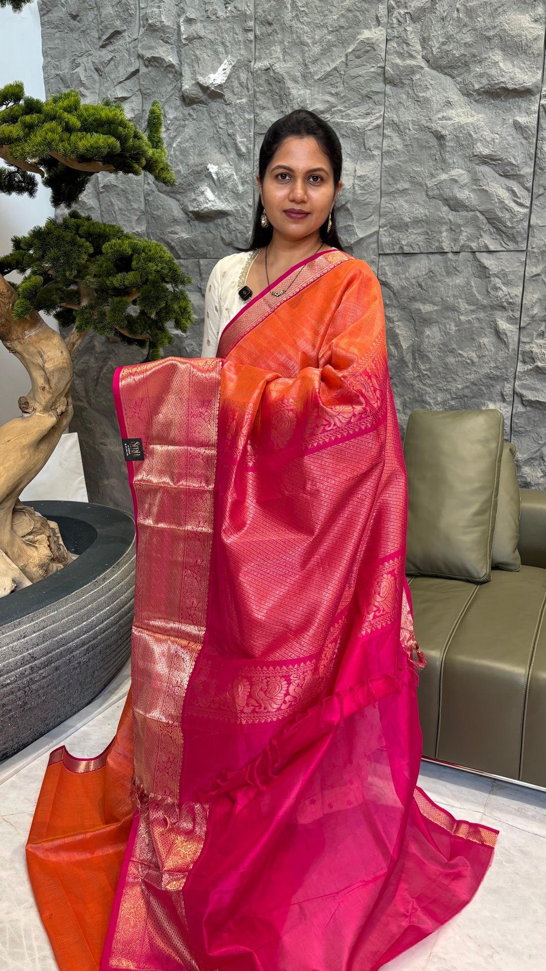 Mangalagiri pattu orange pink