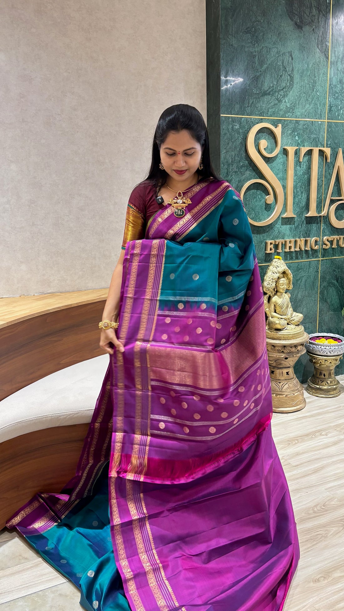 Handloom kanchi peacock green -magenta pink