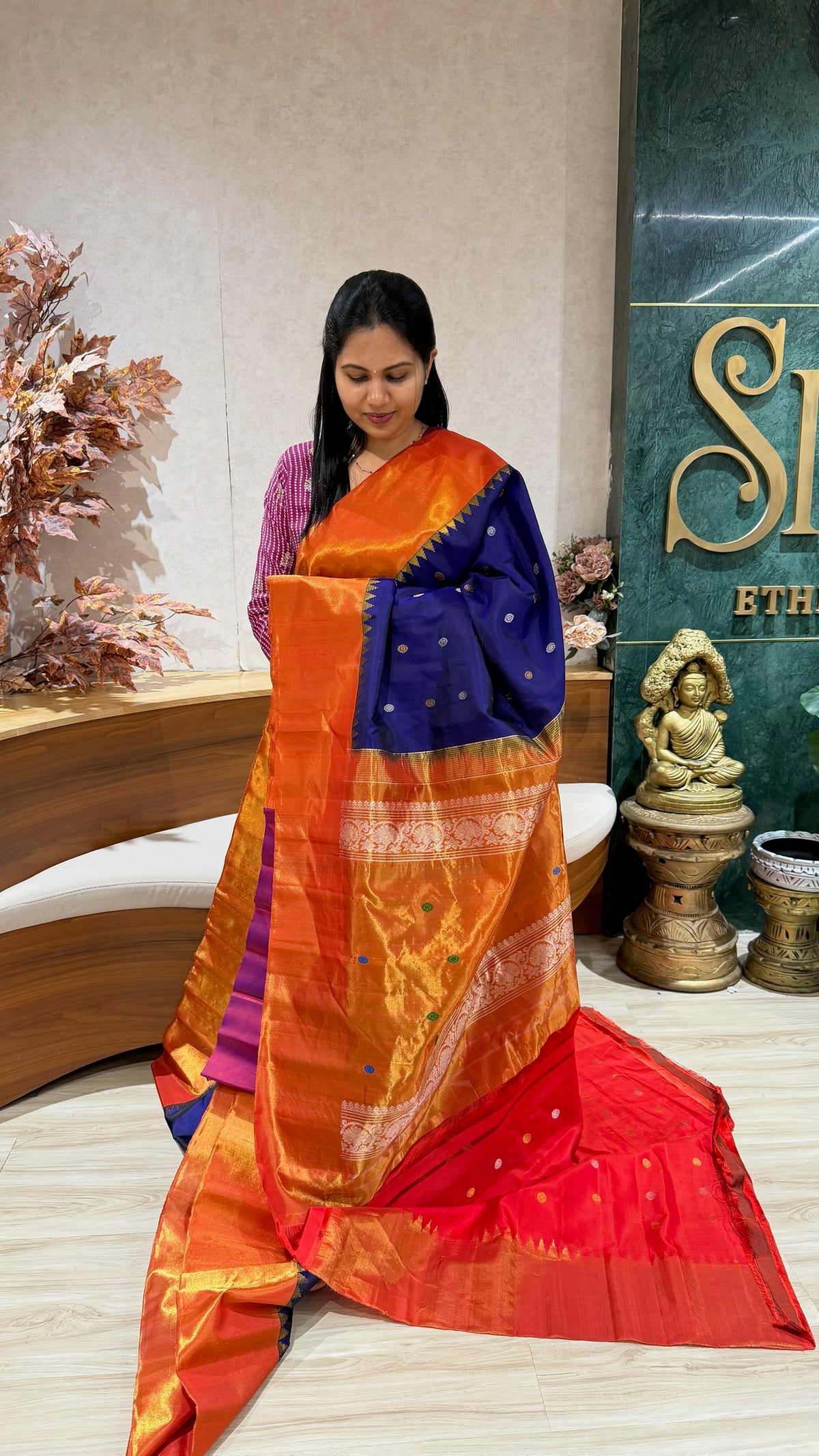 Handloom gadwal tissue