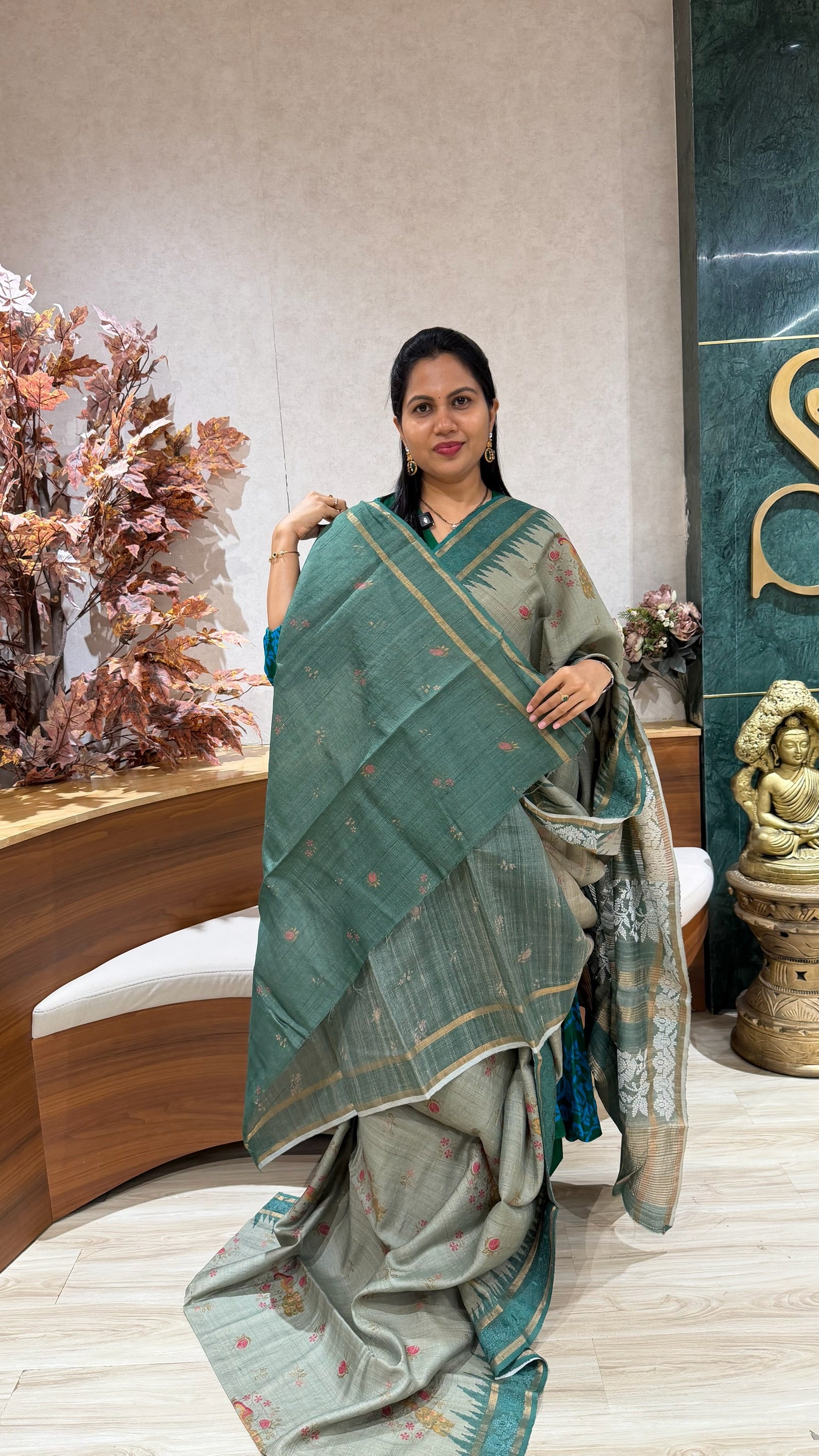 Pure tussar embroidery