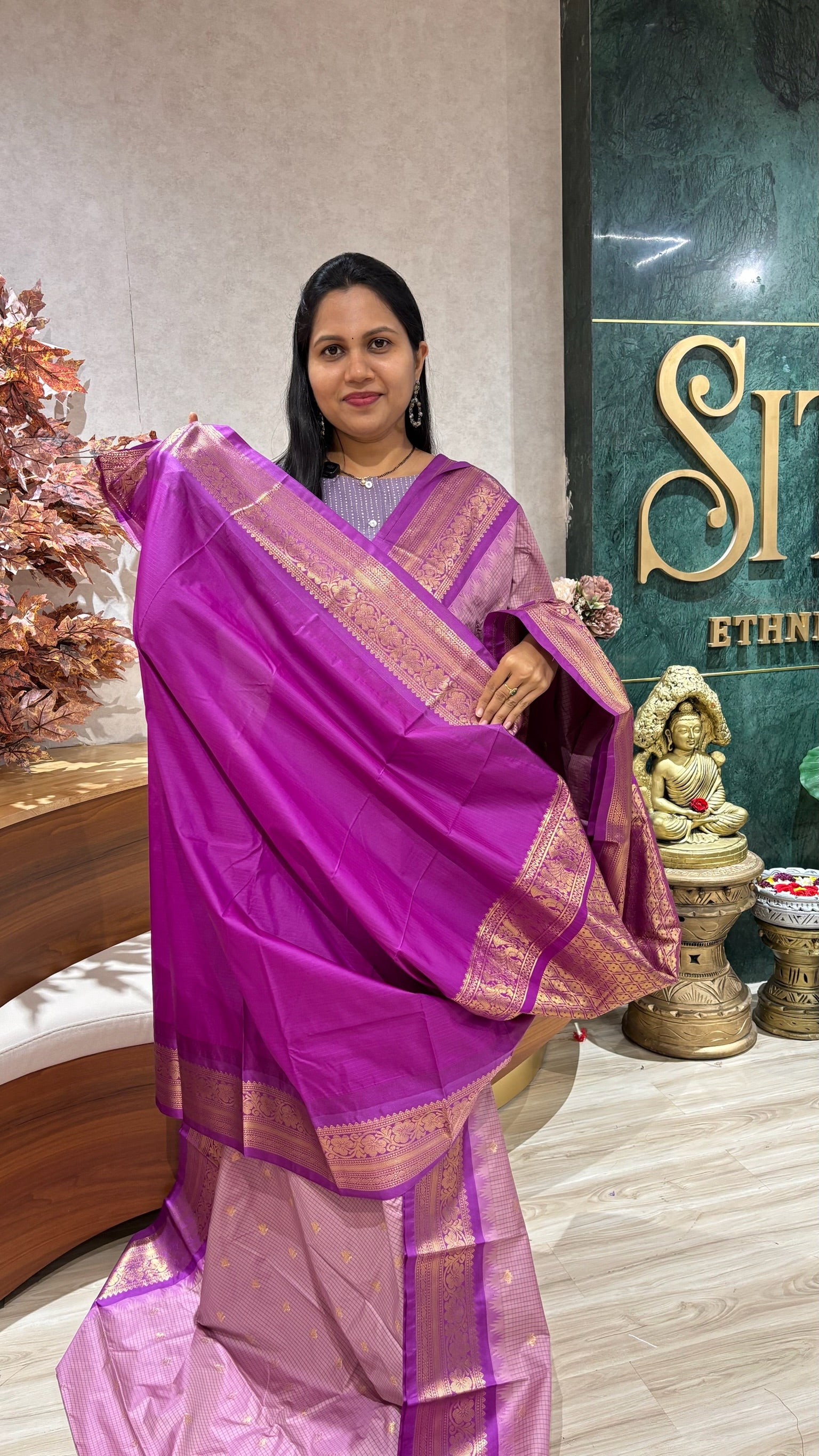 Semi Gadwal