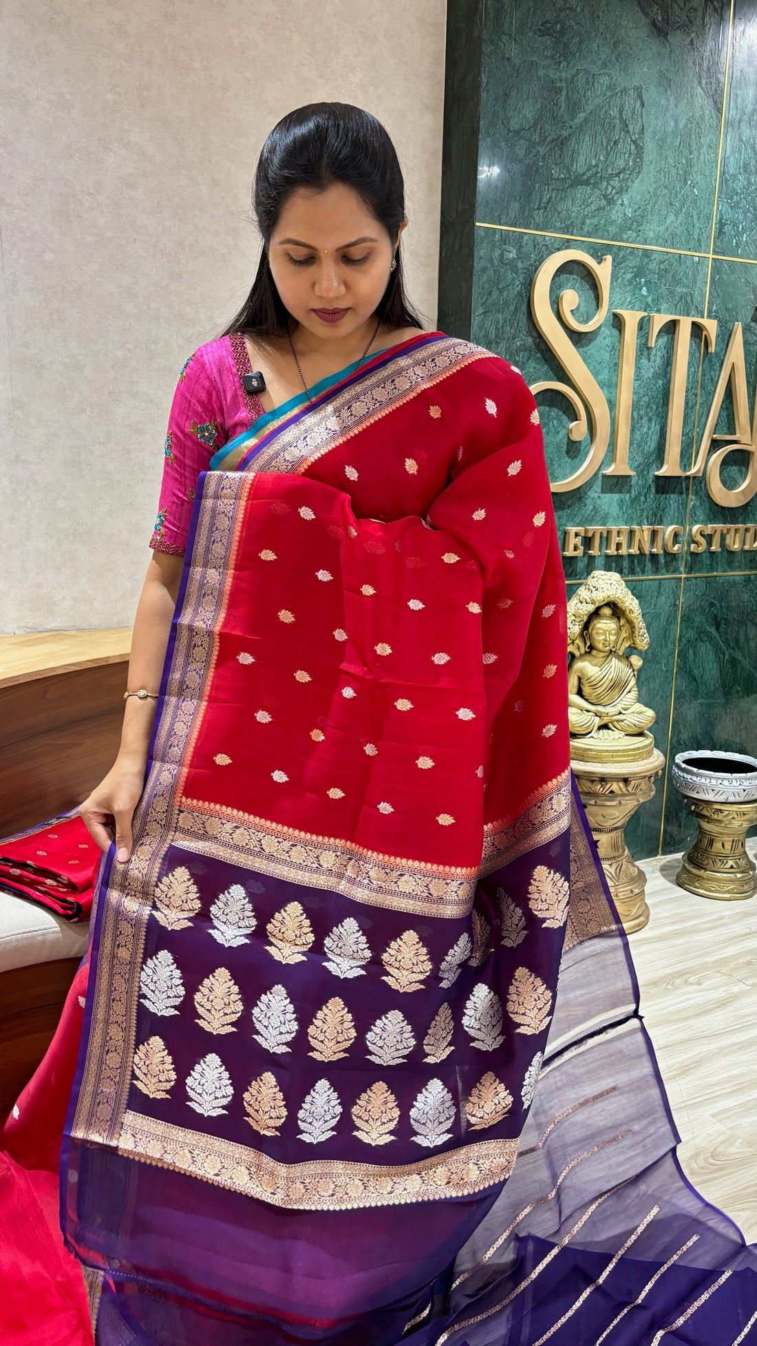 Kora banaras red