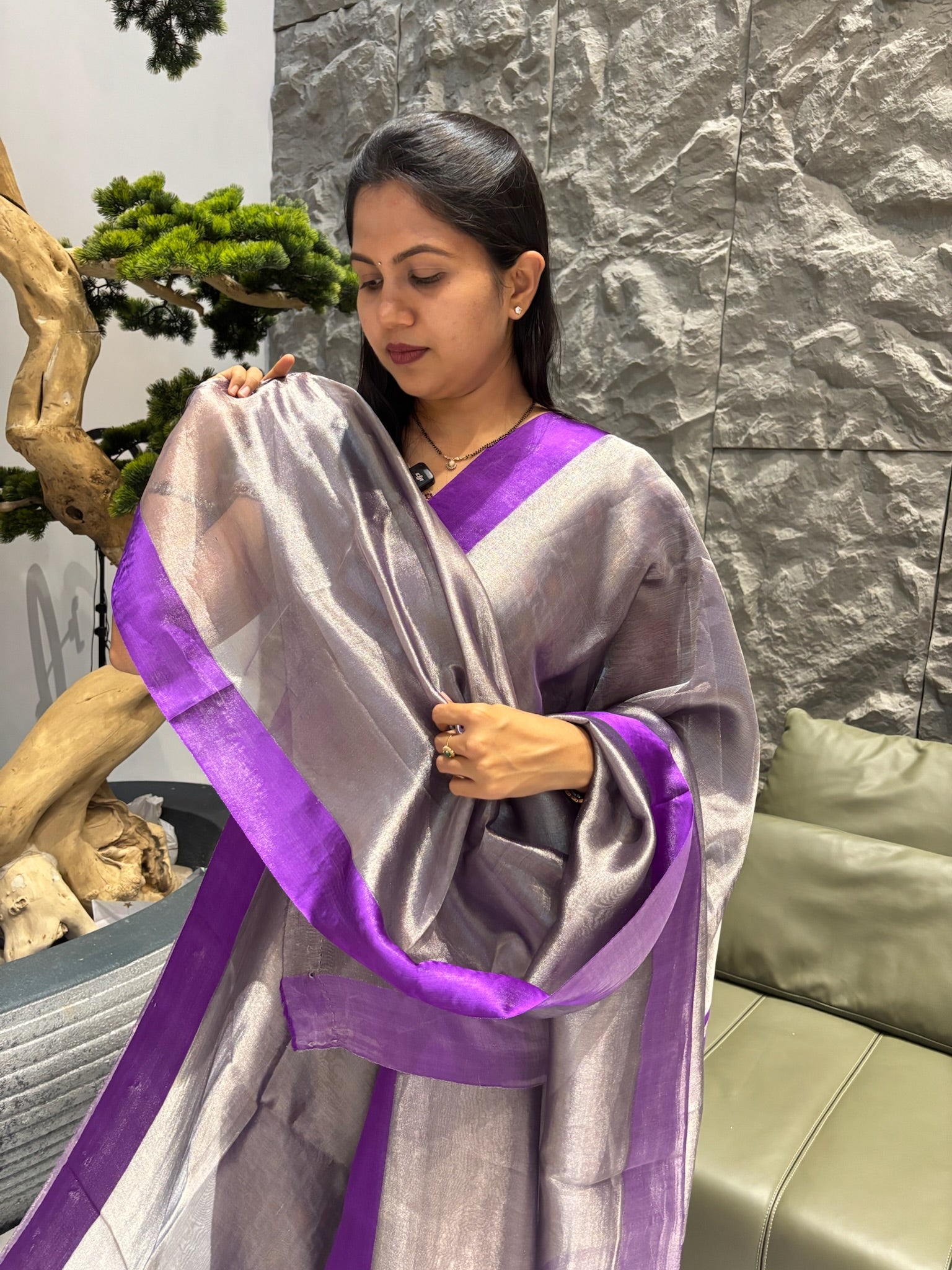 Handloom tissue saree