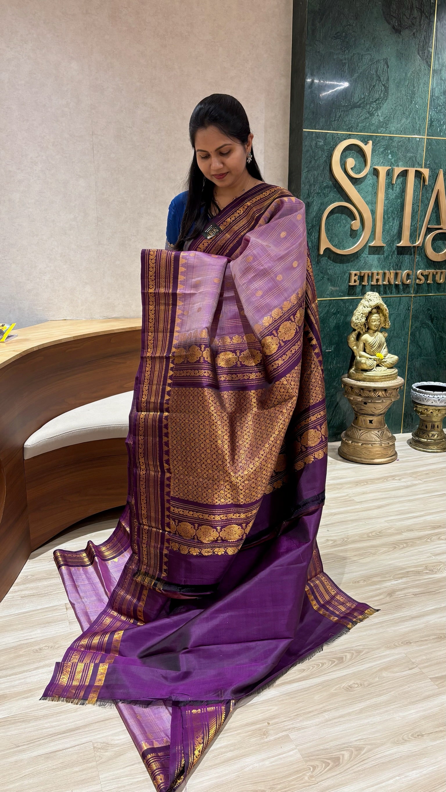 Handloom Gadwal pattu
