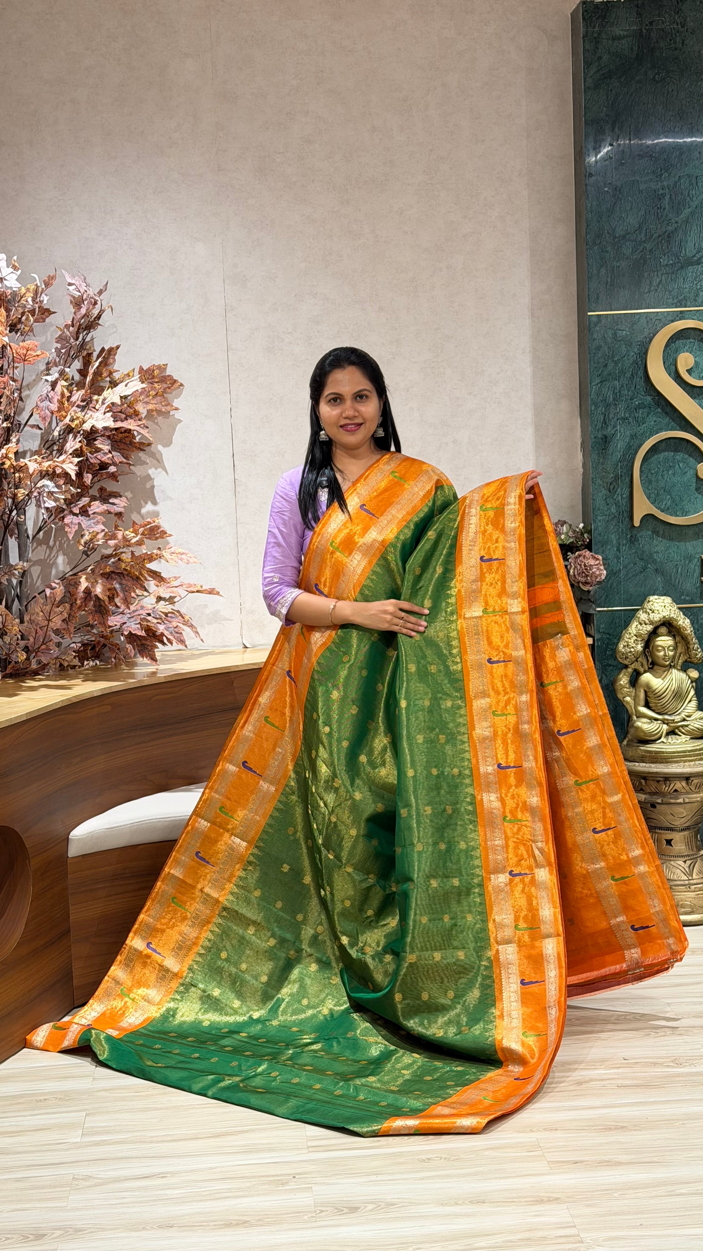 Handloom Gadwal tissue