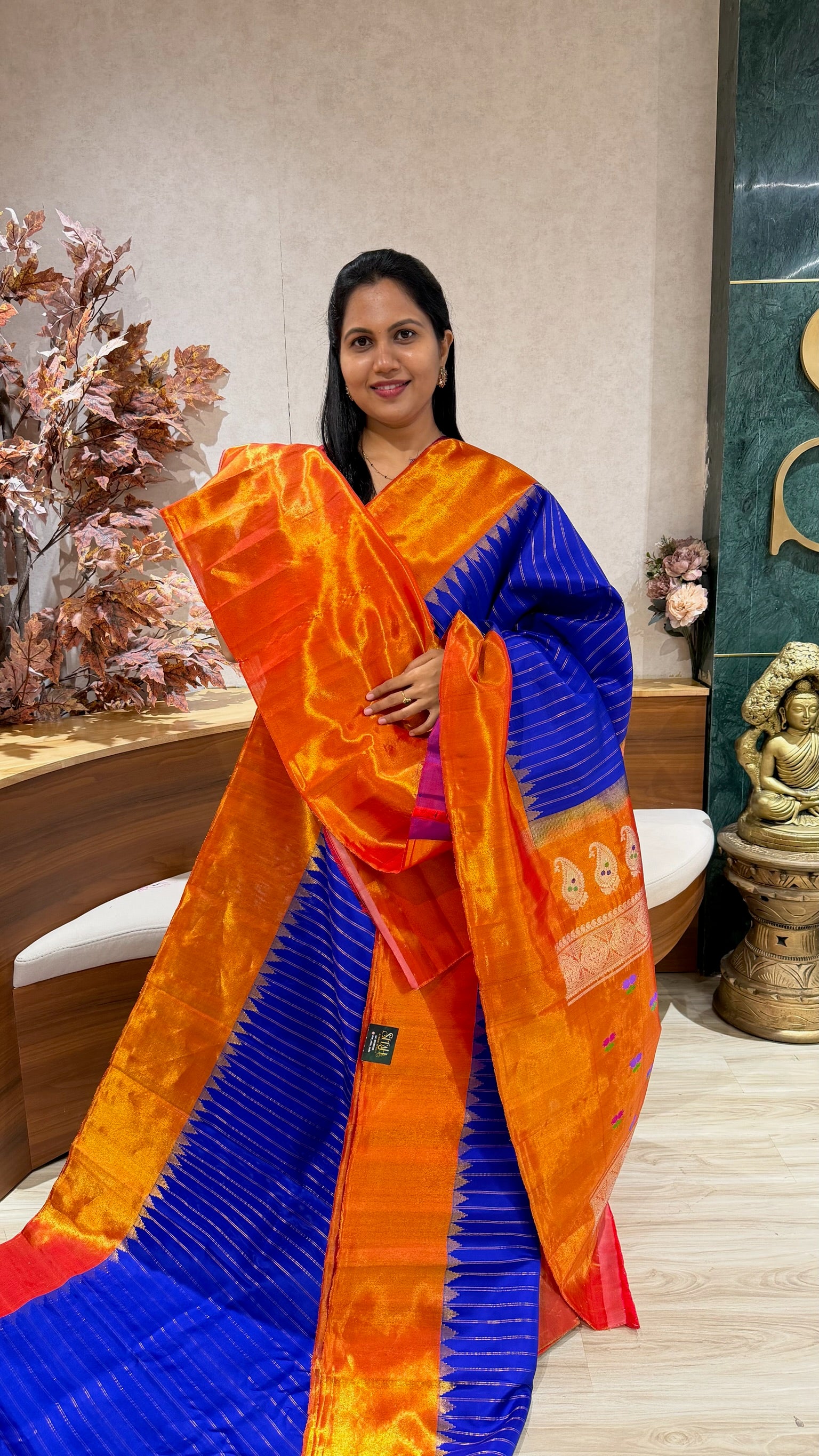 Handloom gadwal tissue