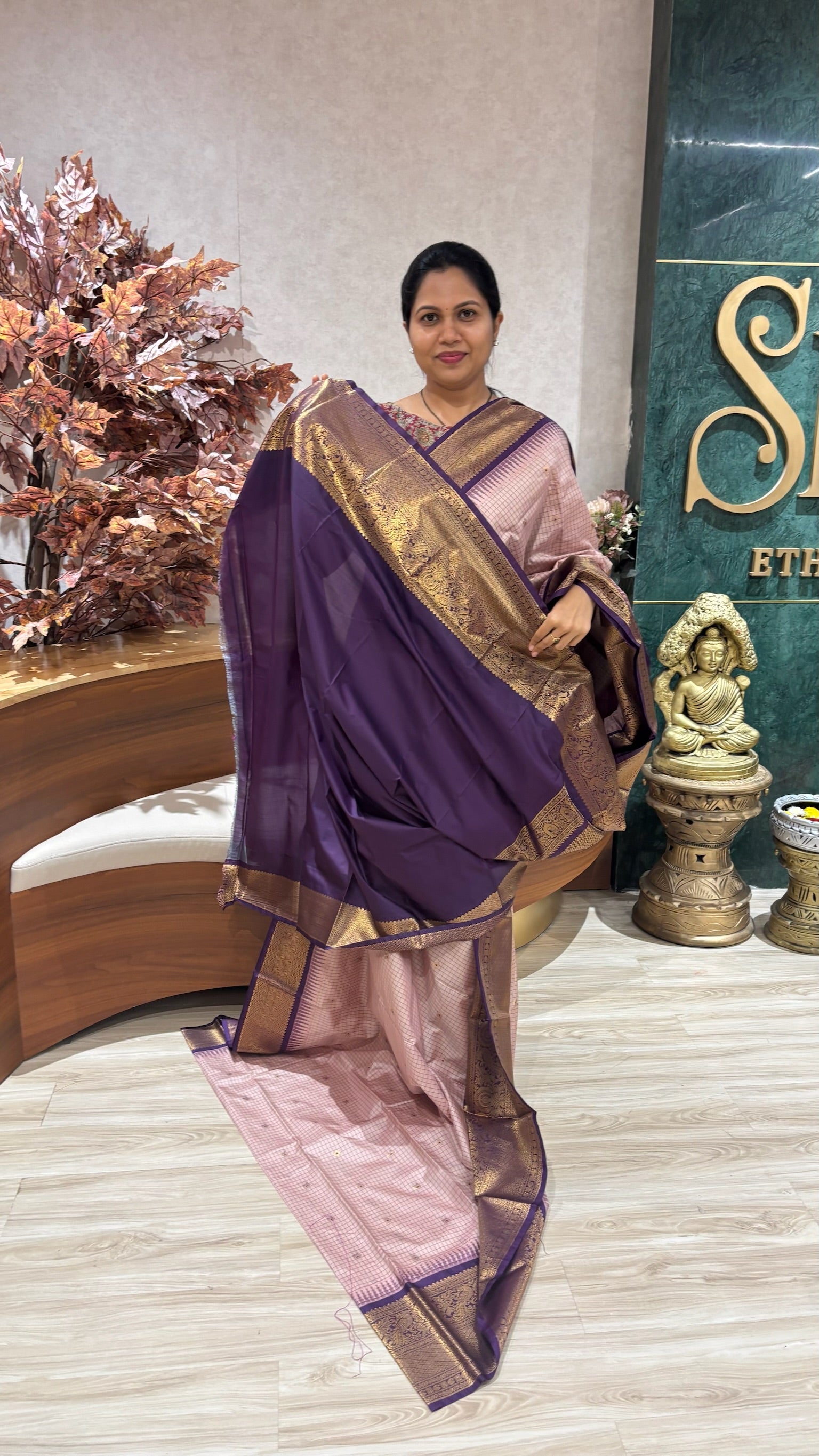 Semi Gadwal
