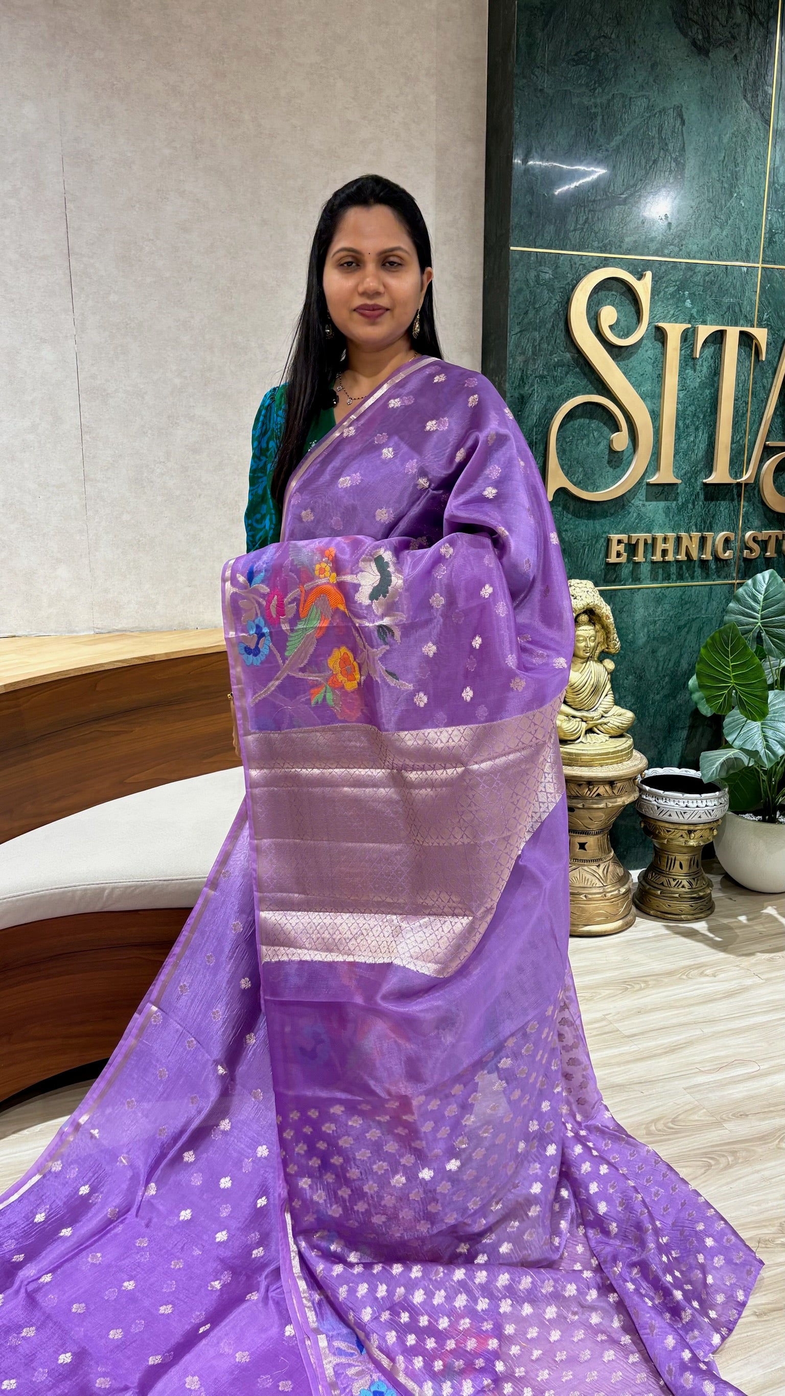 Paper silk meena buti