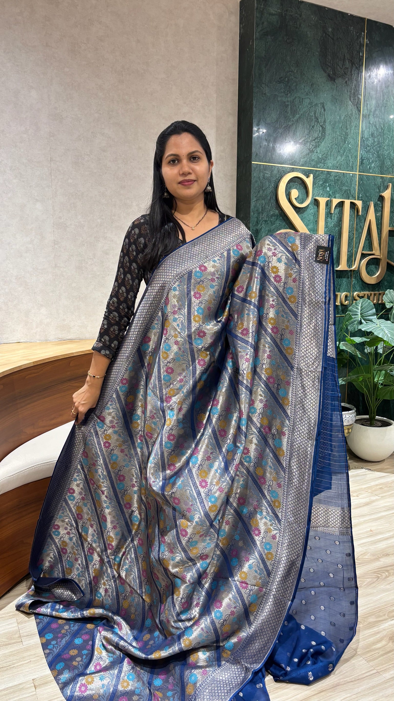 Banaras tissue georgette blue