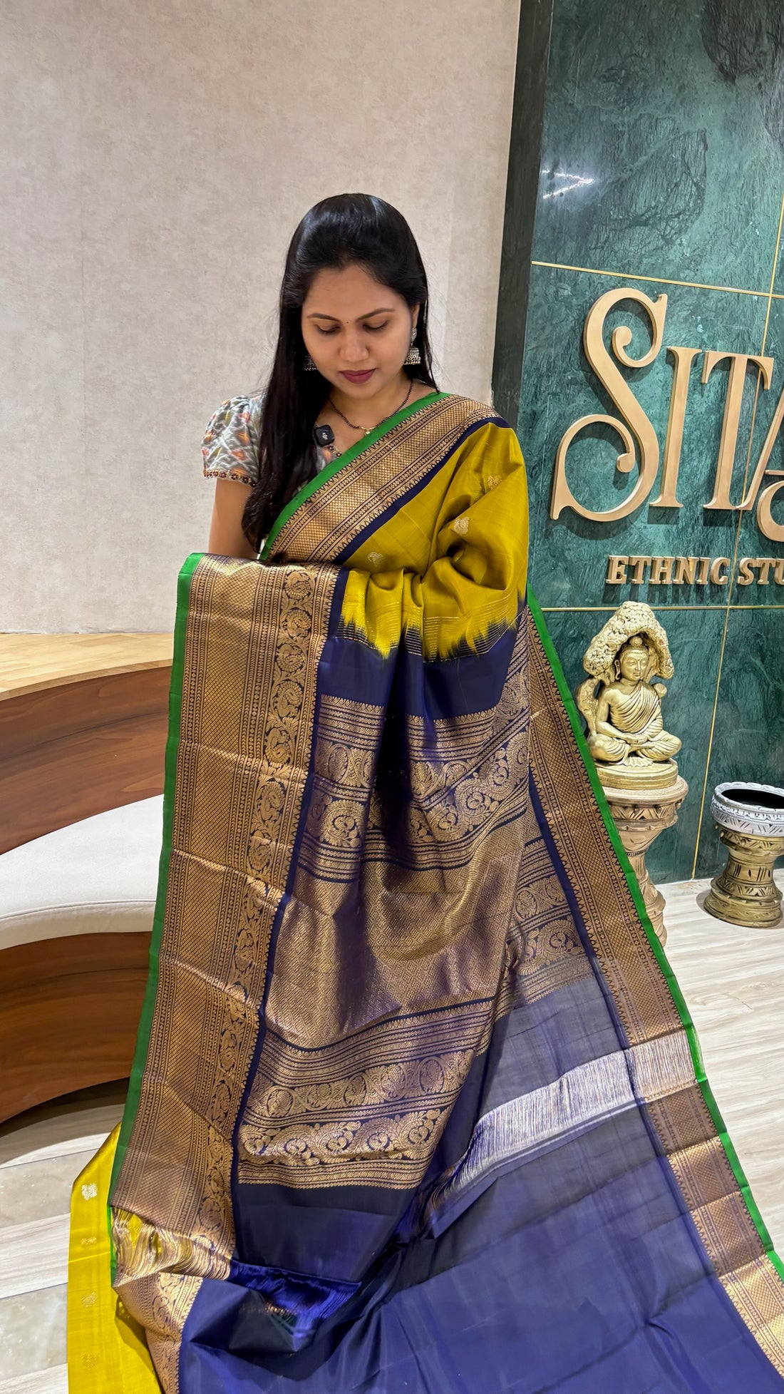 Handloom Gadwal pattu