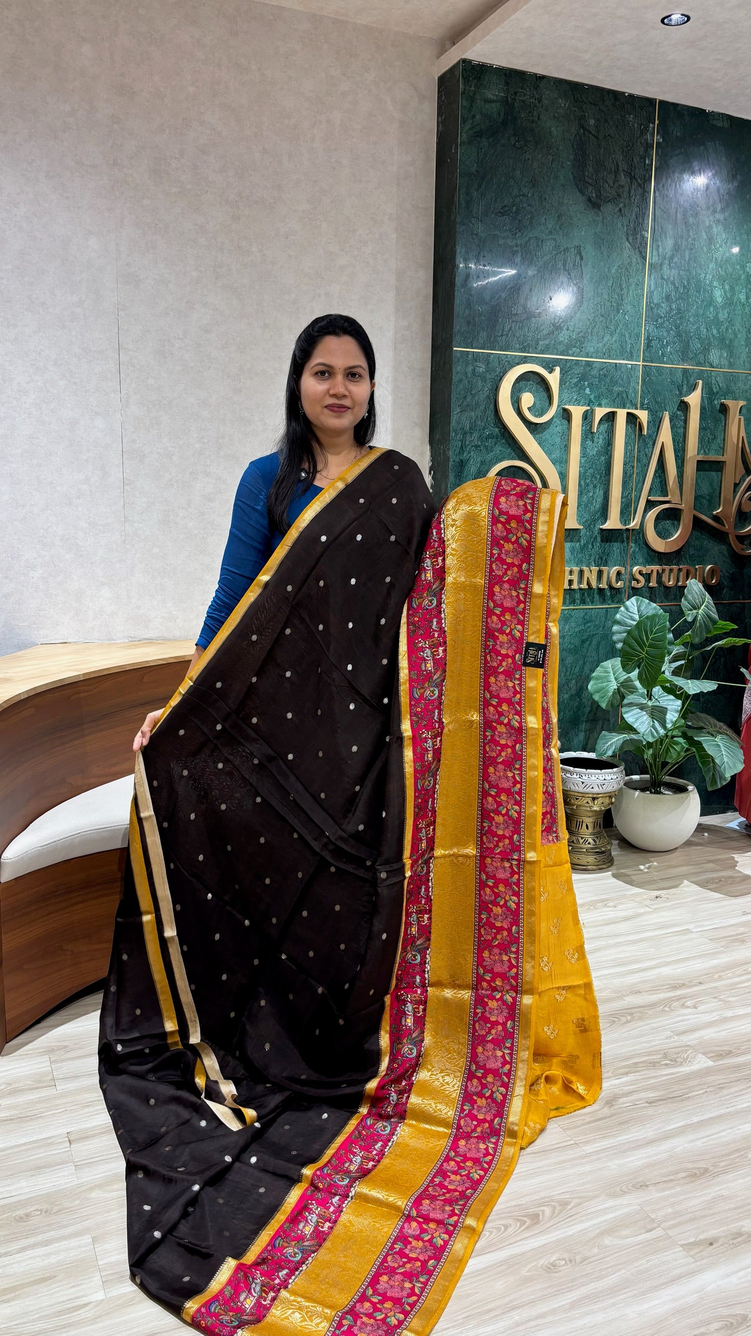 Chinnon prints snuff