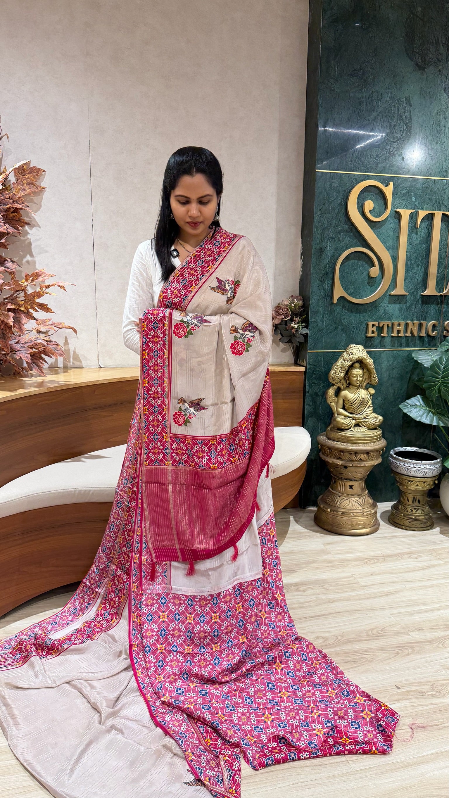 Crepe embroidery