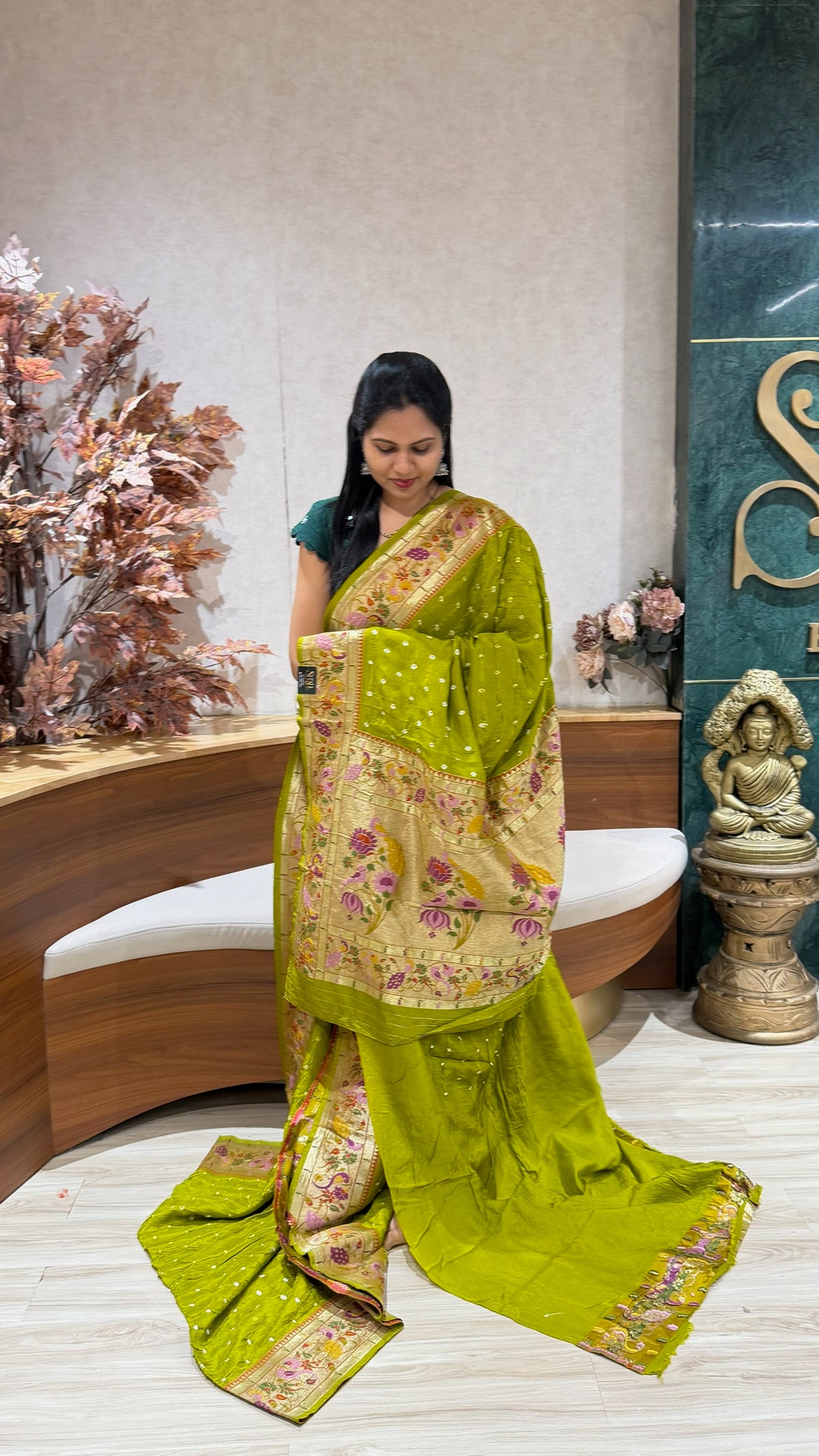 Bandhini paithani