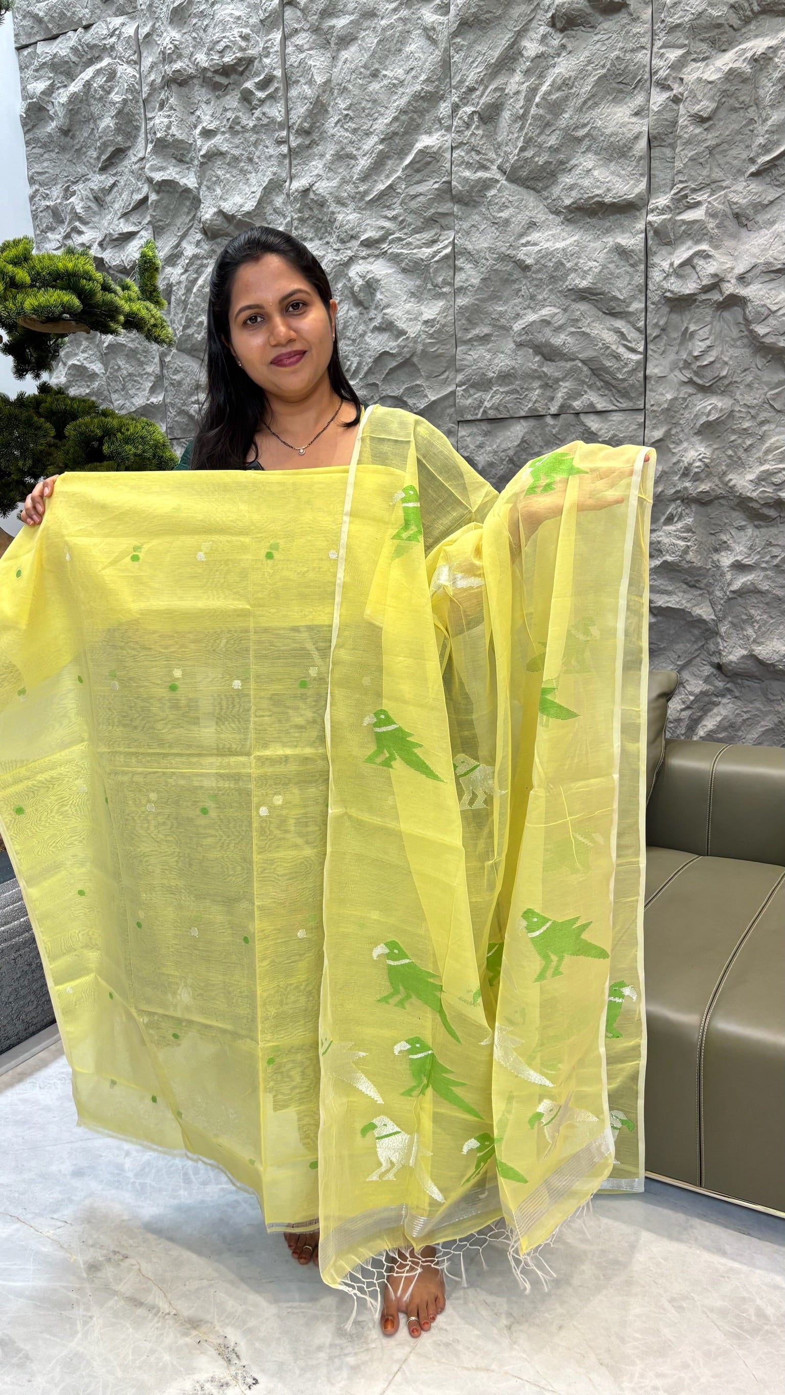 Jhamdani bird duppata