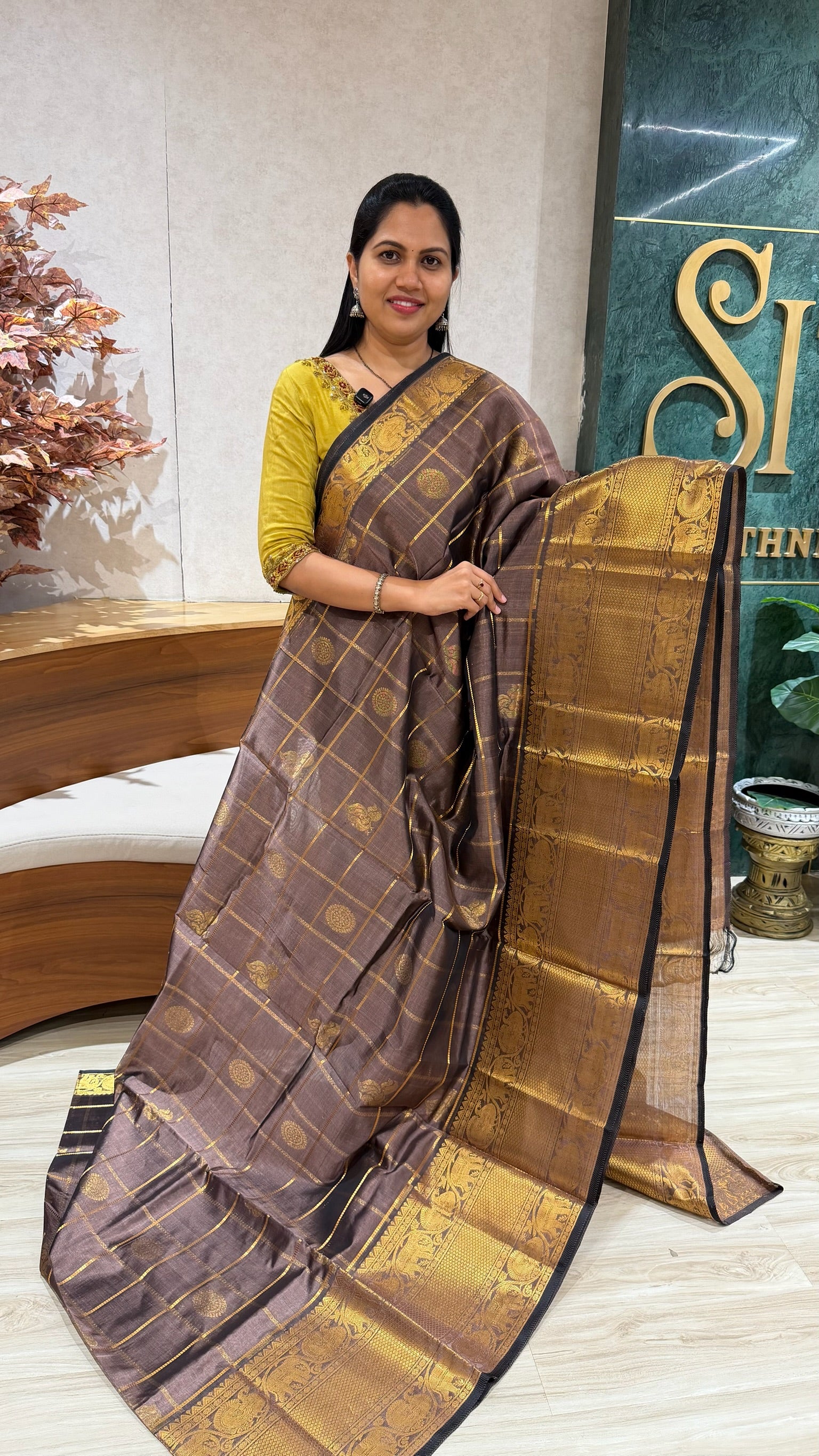 Handloom mangalgiri pattu