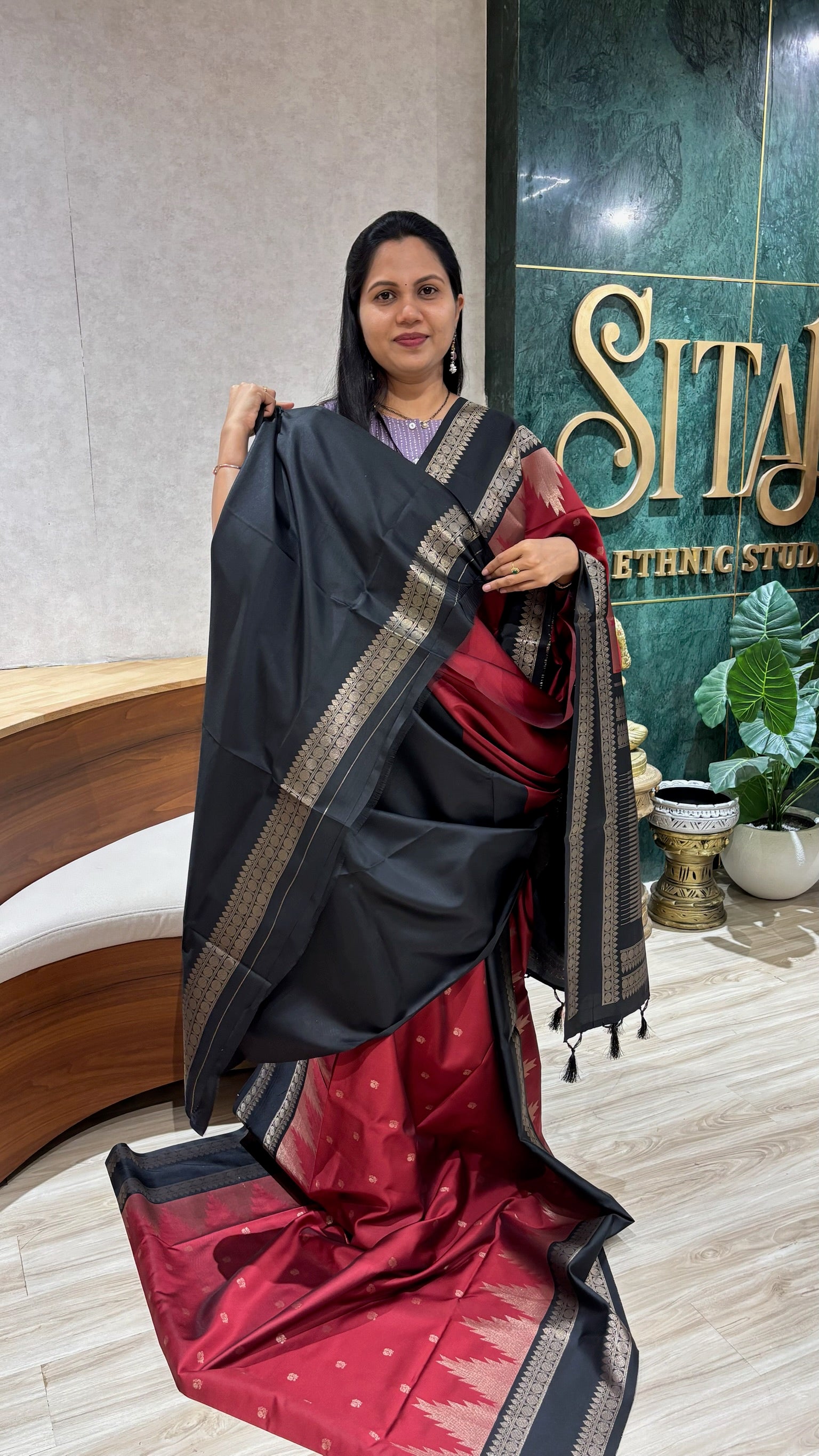 Fancy silk temple border maroon