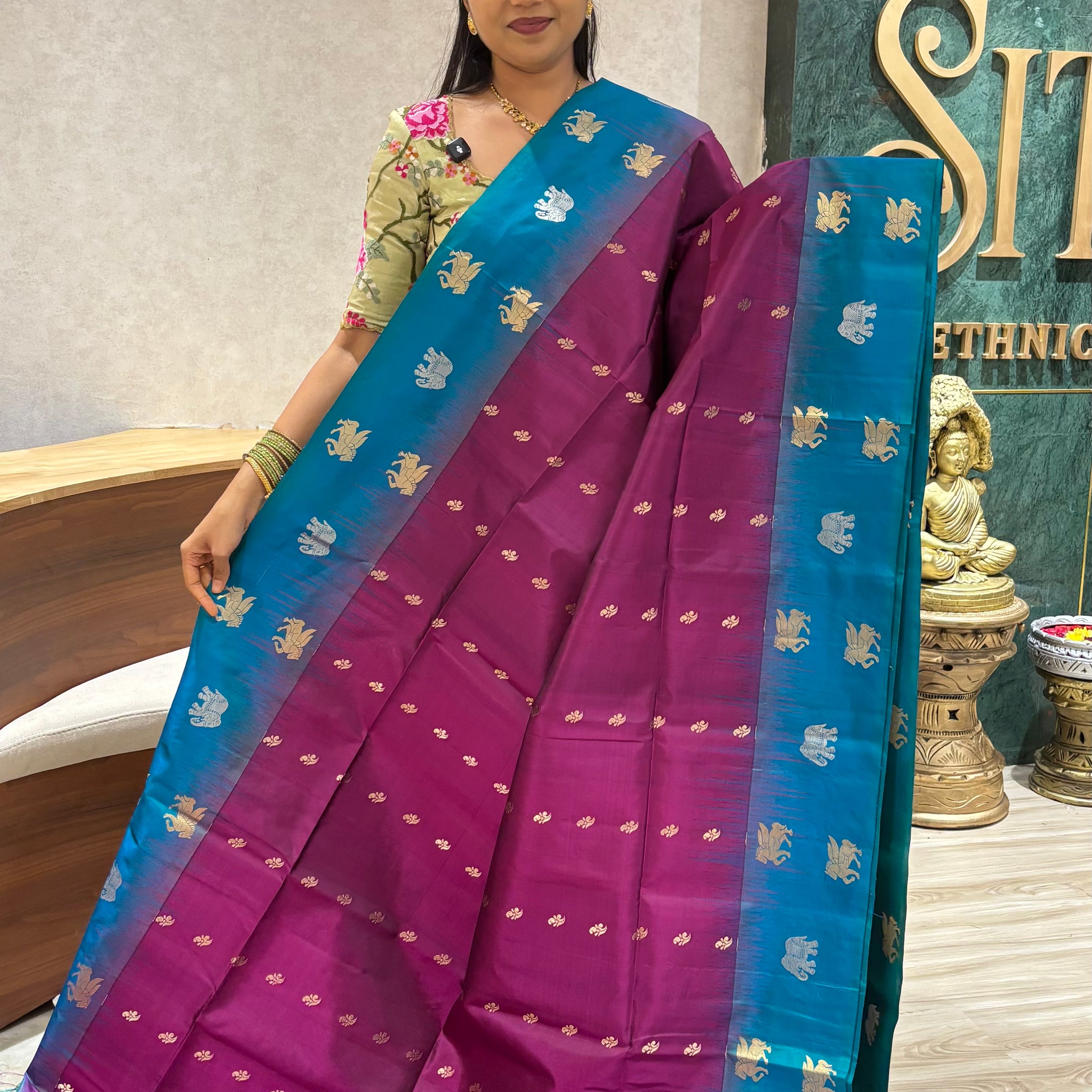 Kanchi pattu border buta